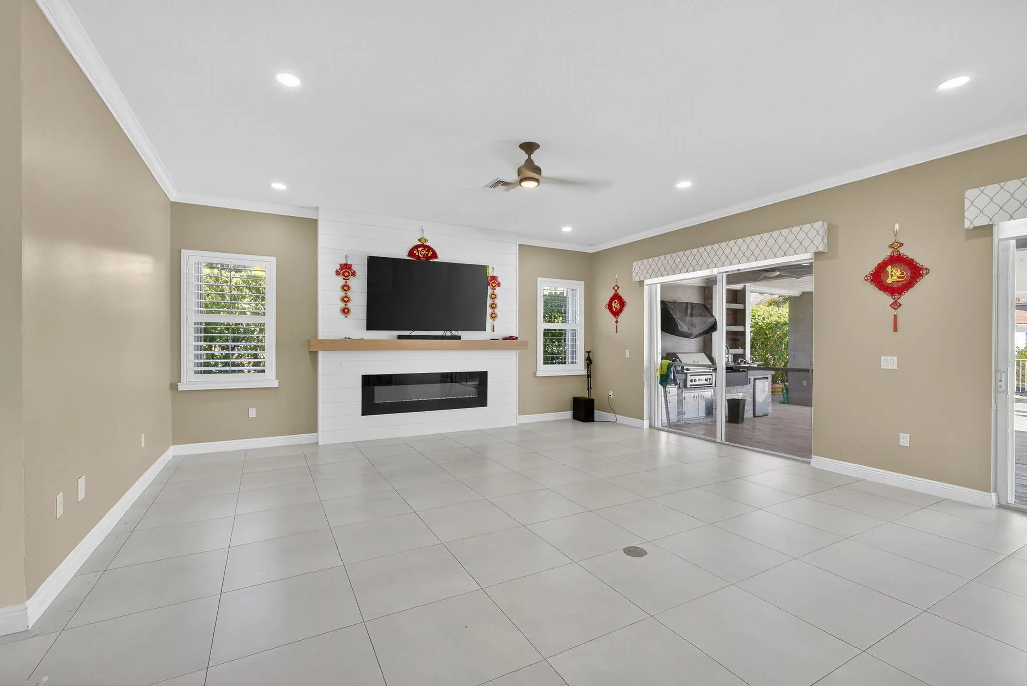 9480 Mcaneeny Court