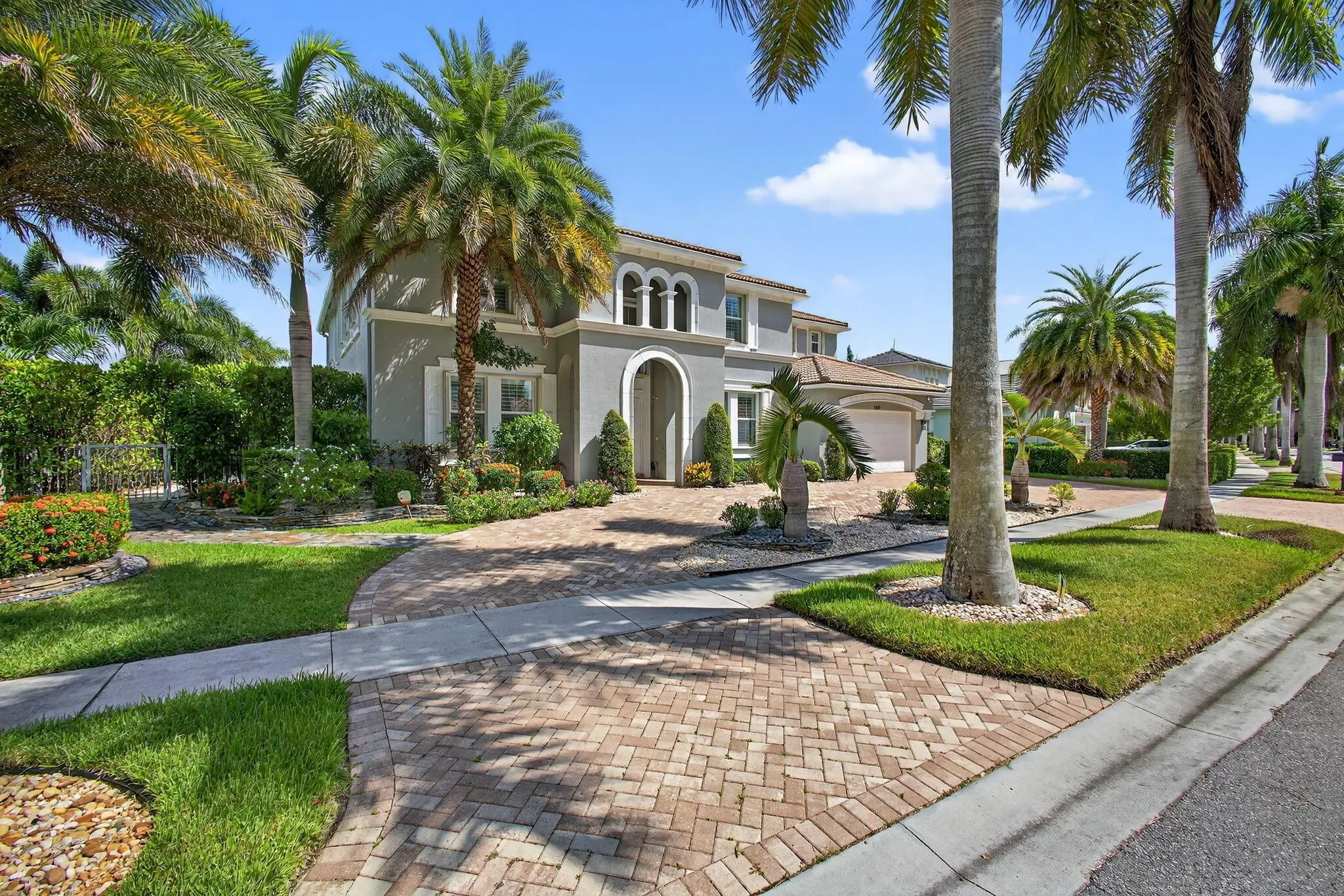 9480 Mcaneeny Court