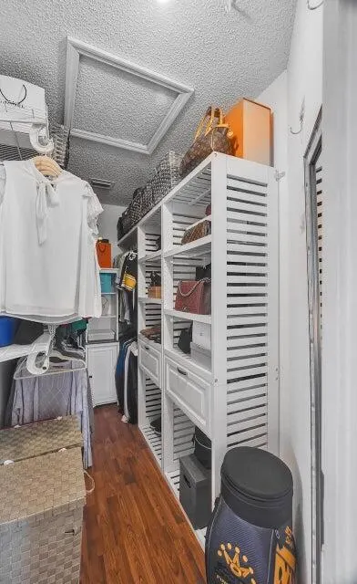 1900 SW Logwood Road