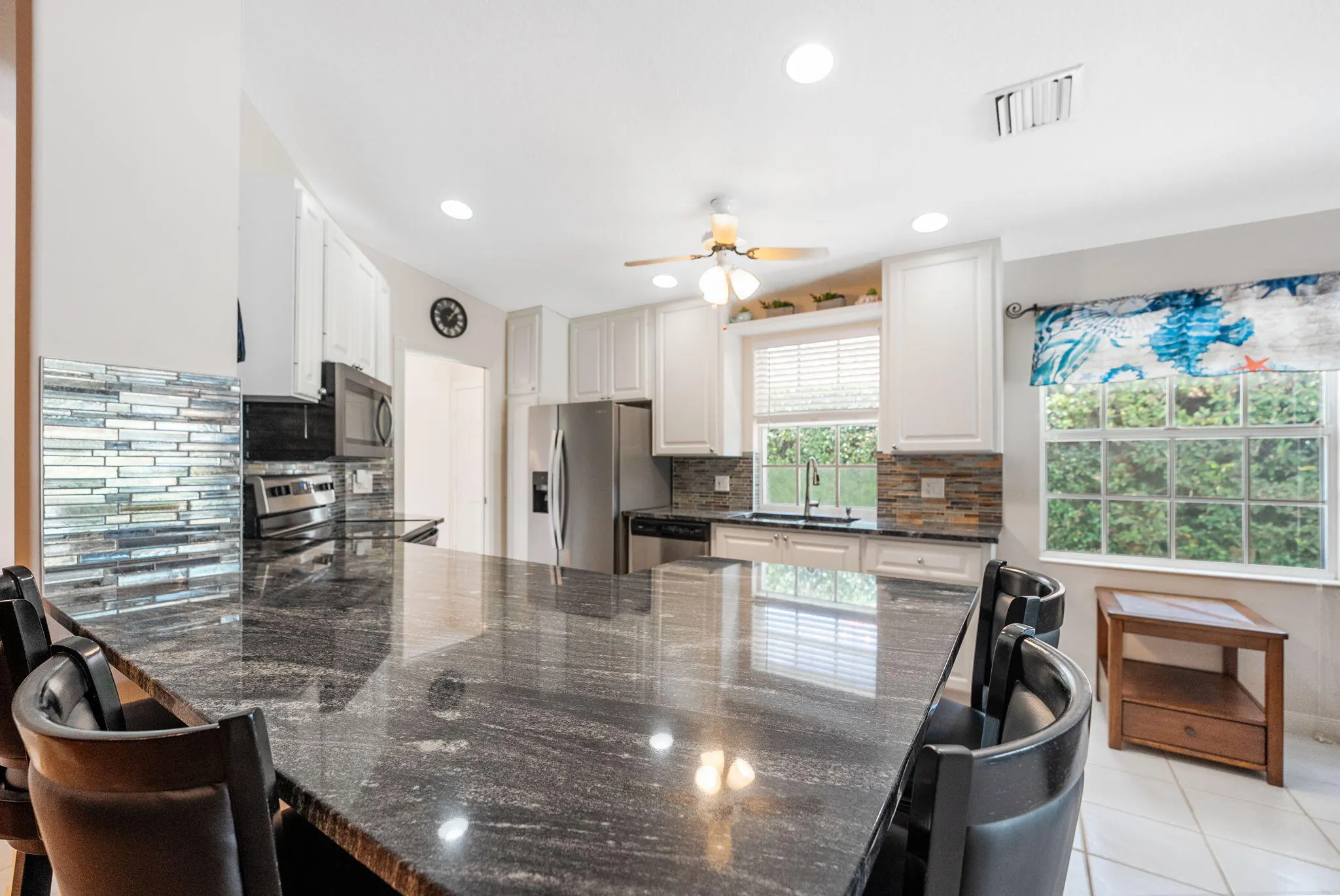 1611 SW Shady Lake Terrace