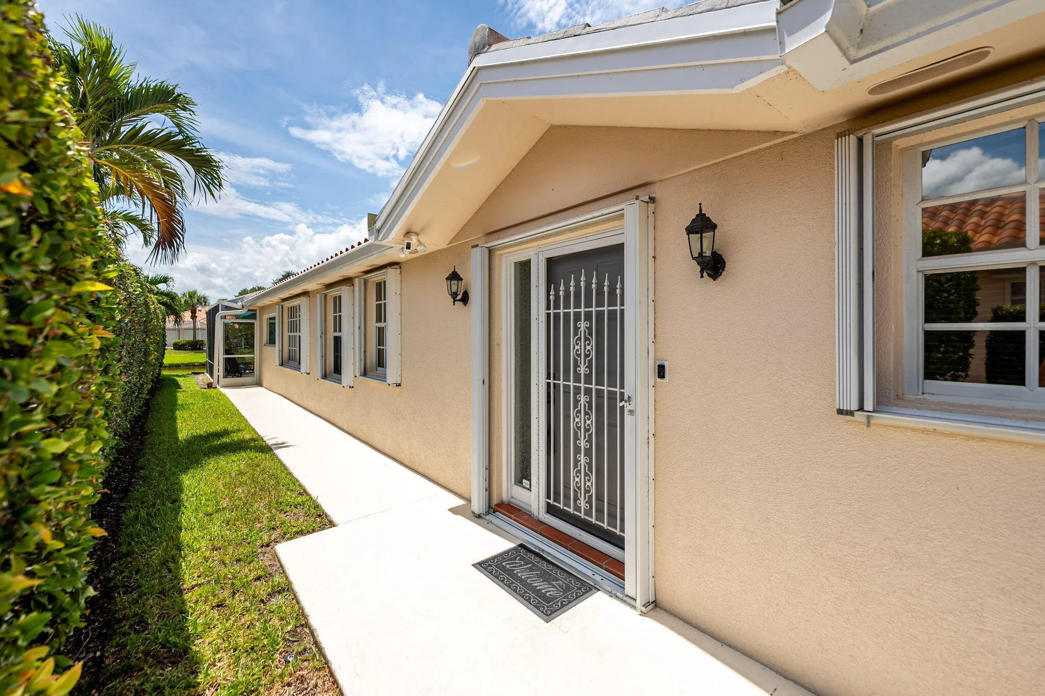 1611 SW Shady Lake Terrace
