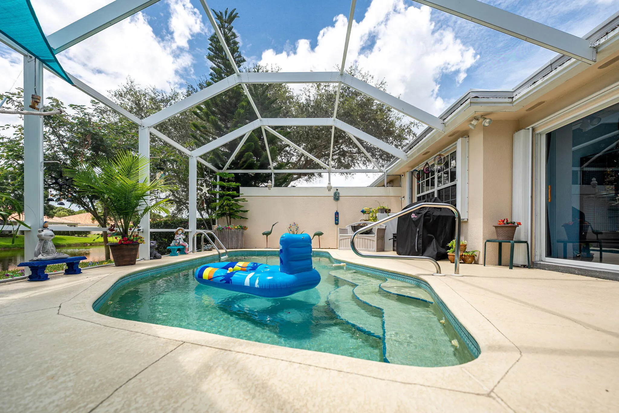 1611 SW Shady Lake Terrace