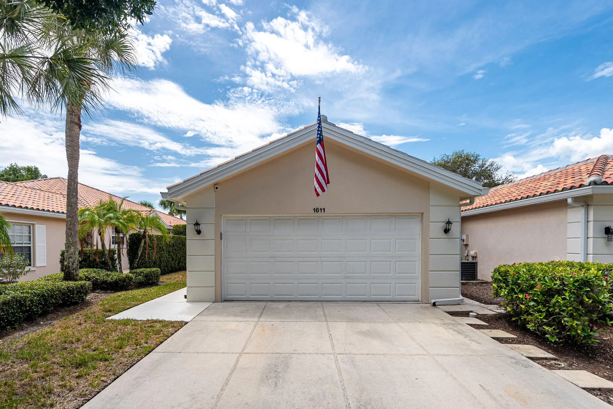 1611 SW Shady Lake Terrace