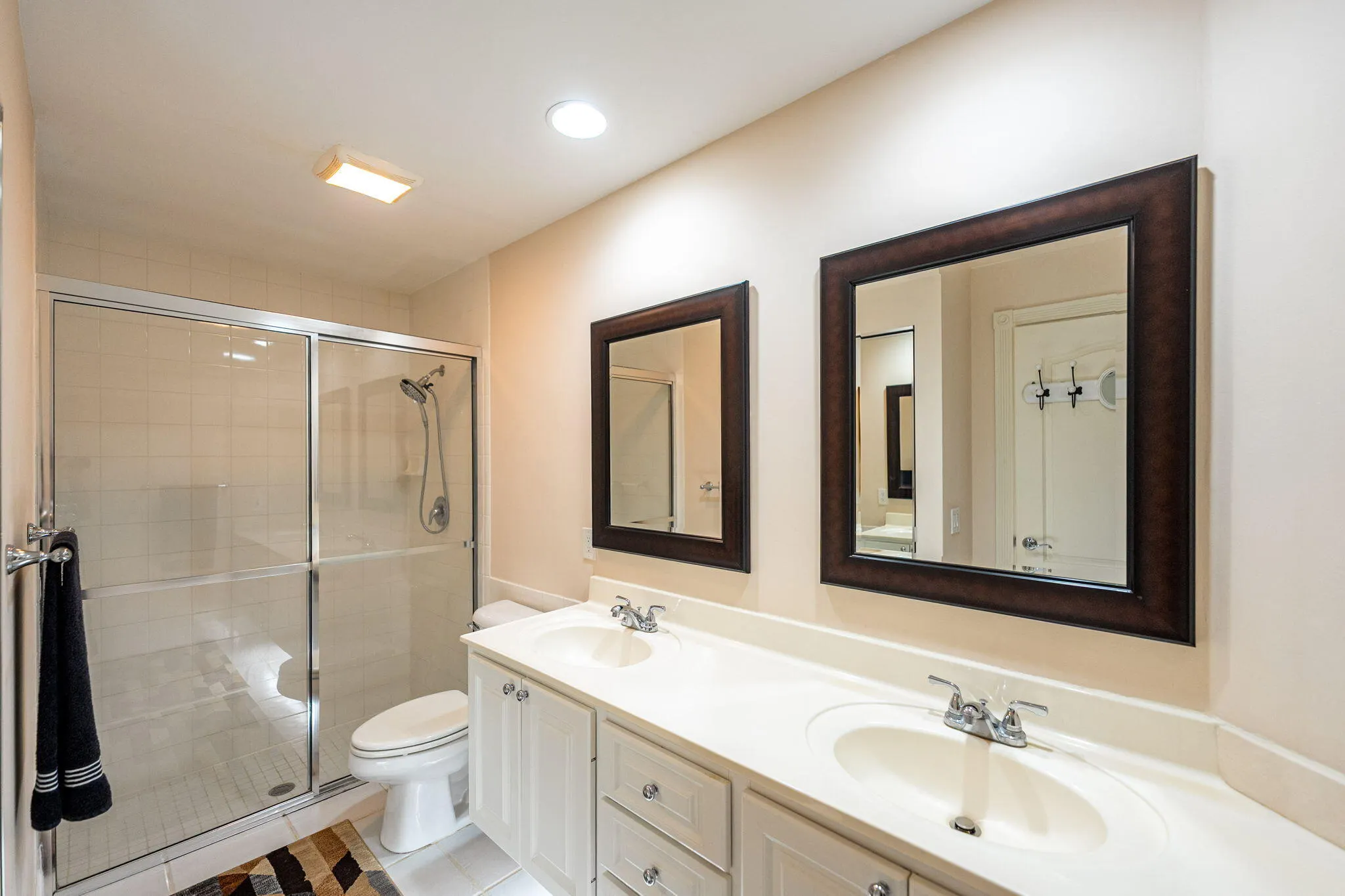 1611 SW Shady Lake Terrace