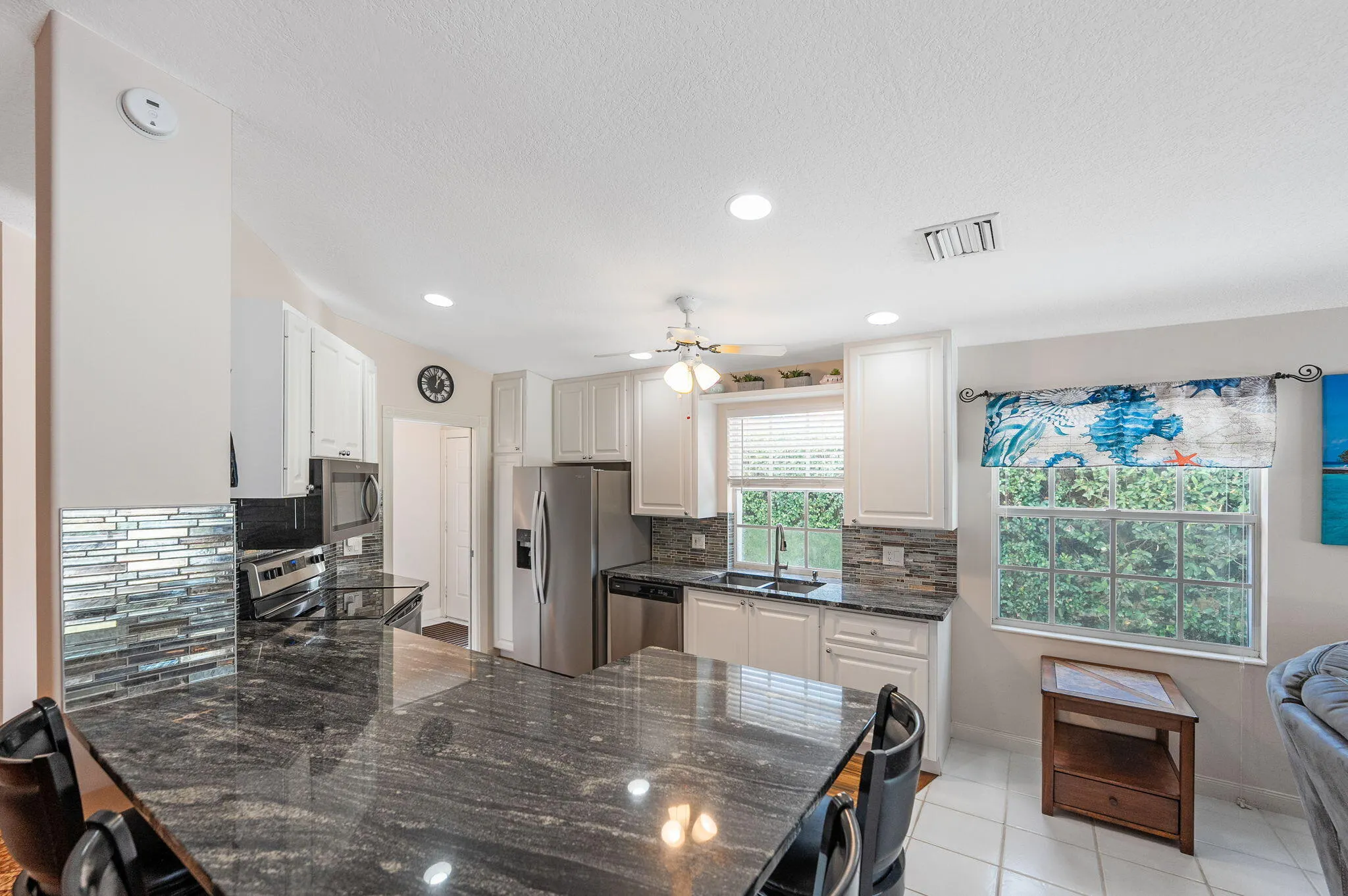 1611 SW Shady Lake Terrace
