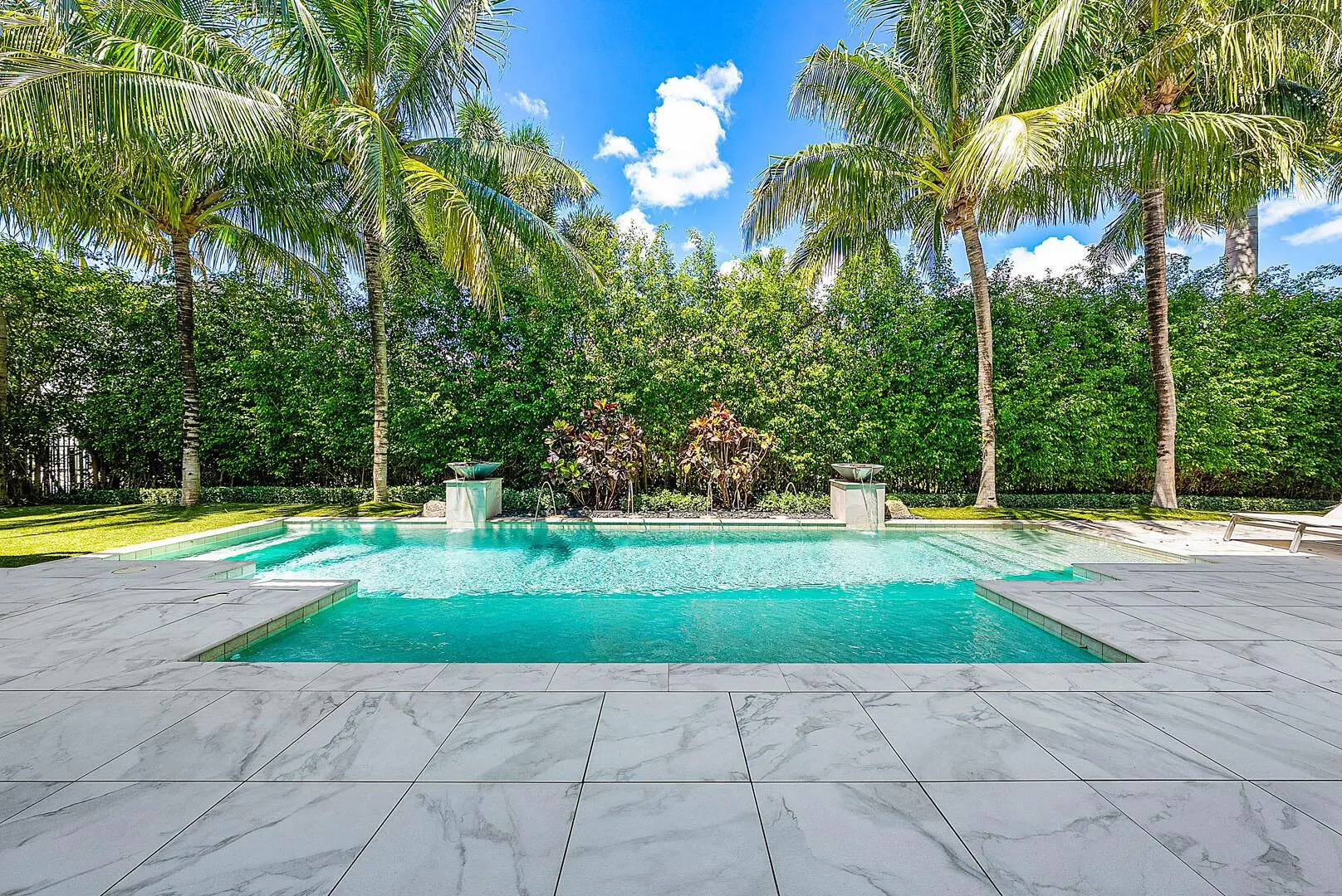 2345 W Silver Palm Road