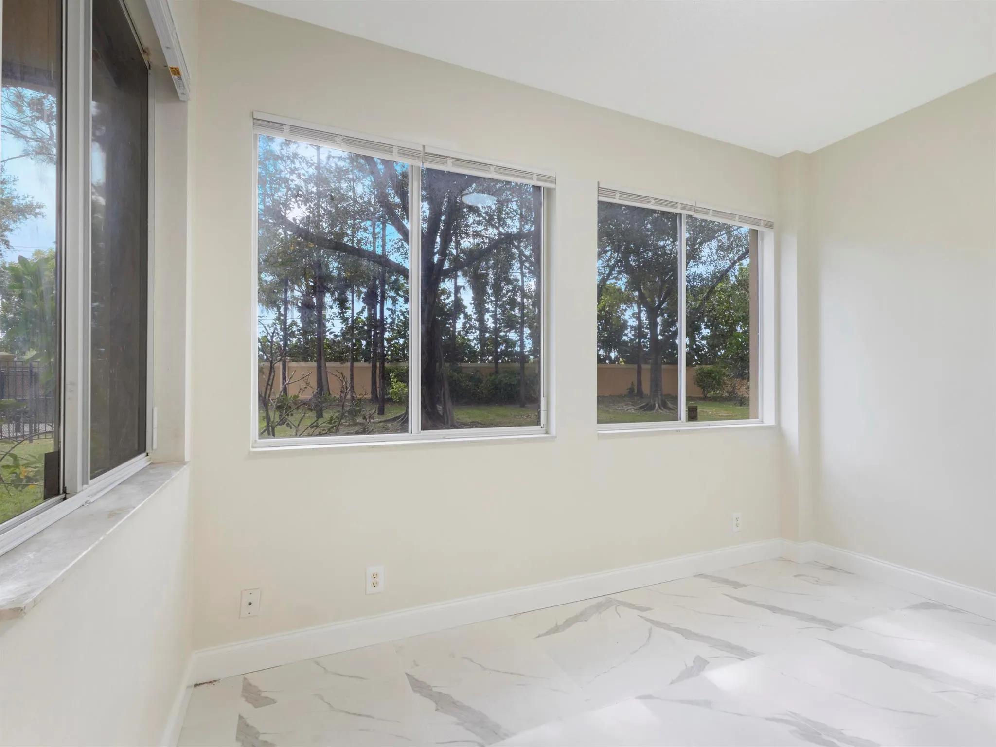4385 Berkshire Wharf Drive