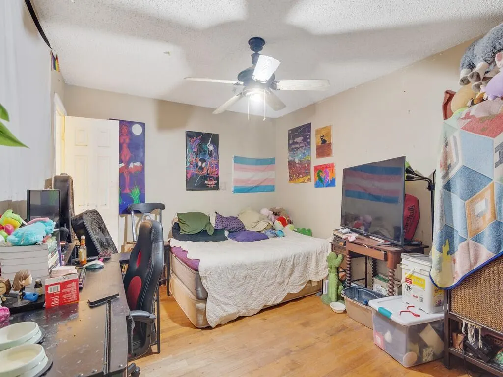 2240 86th Drive