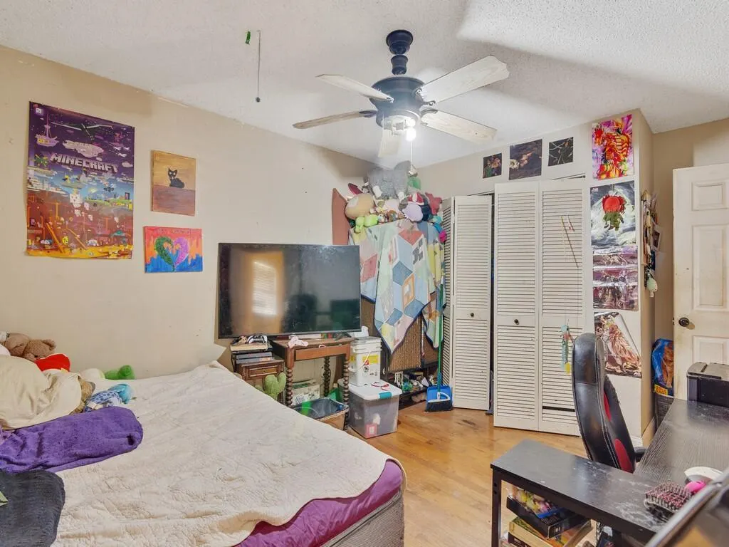 2240 86th Drive