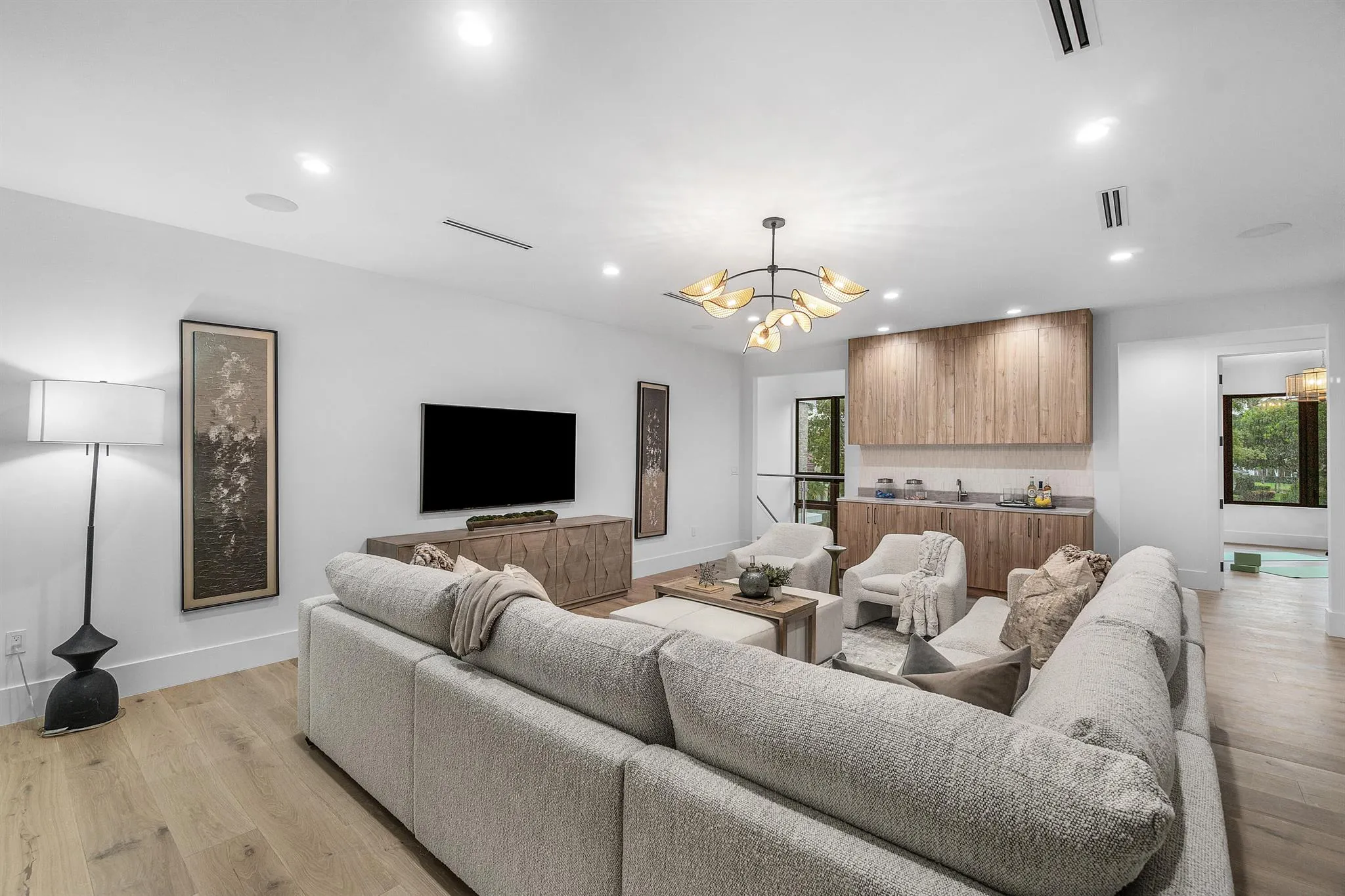 5786 St Annes Way