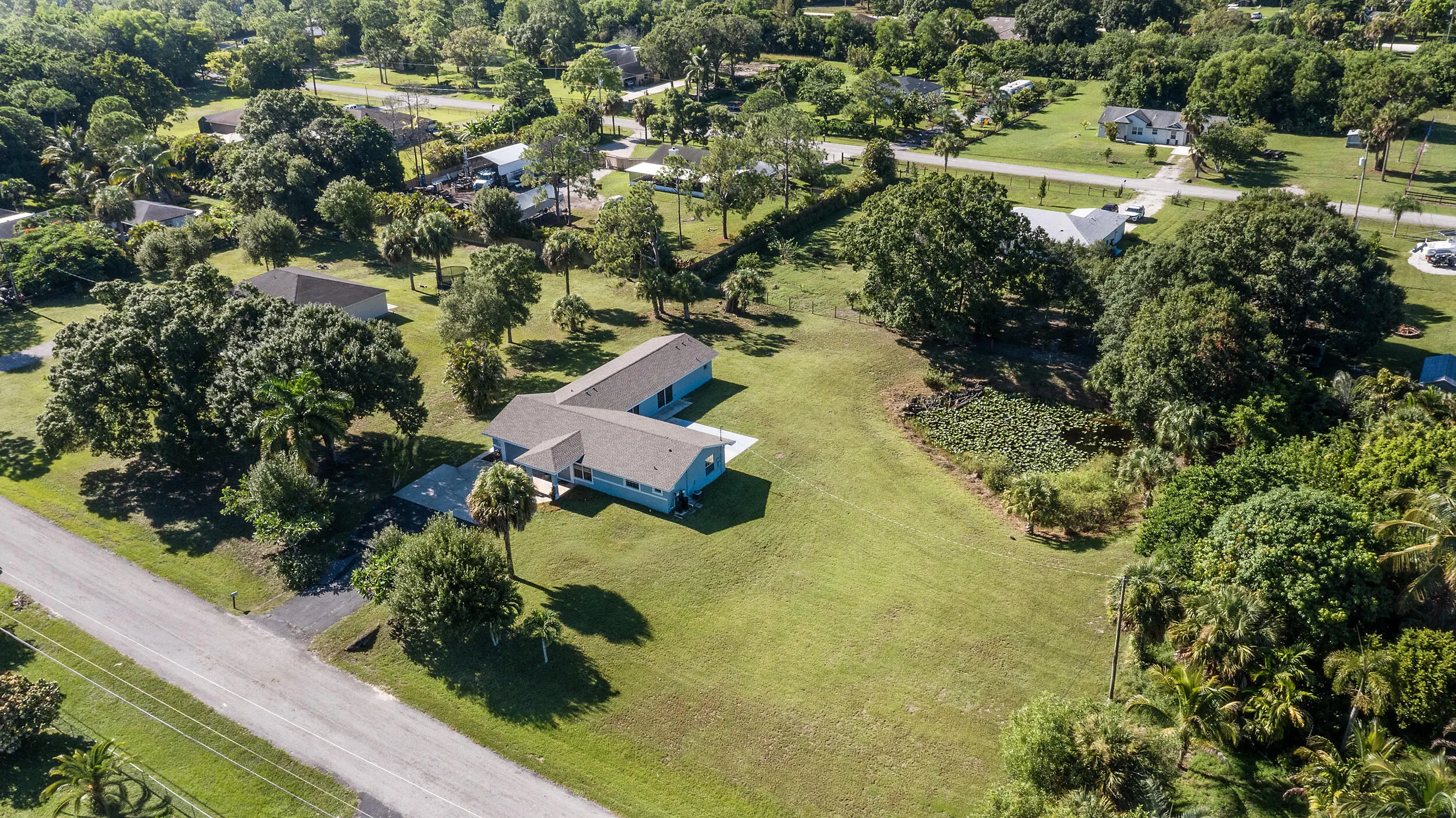 18682 49th Street N