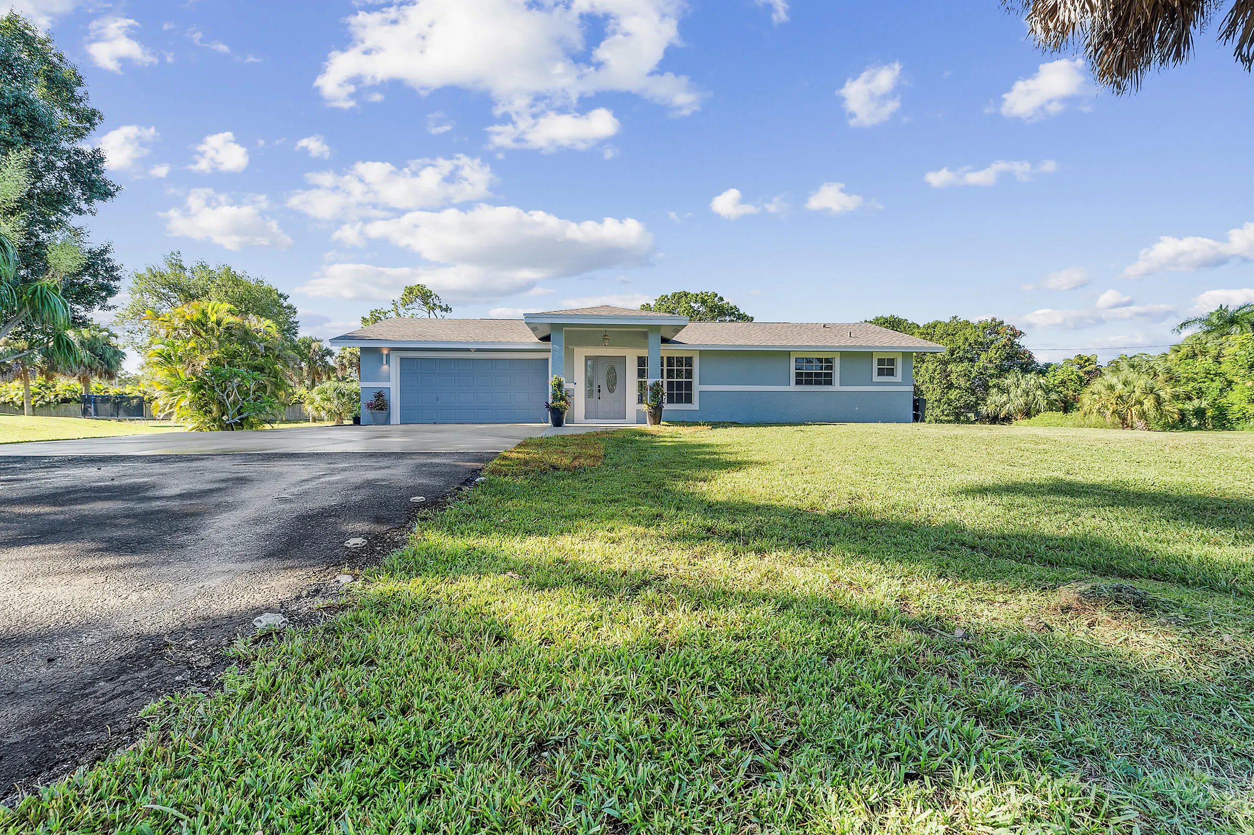 18682 49th Street N