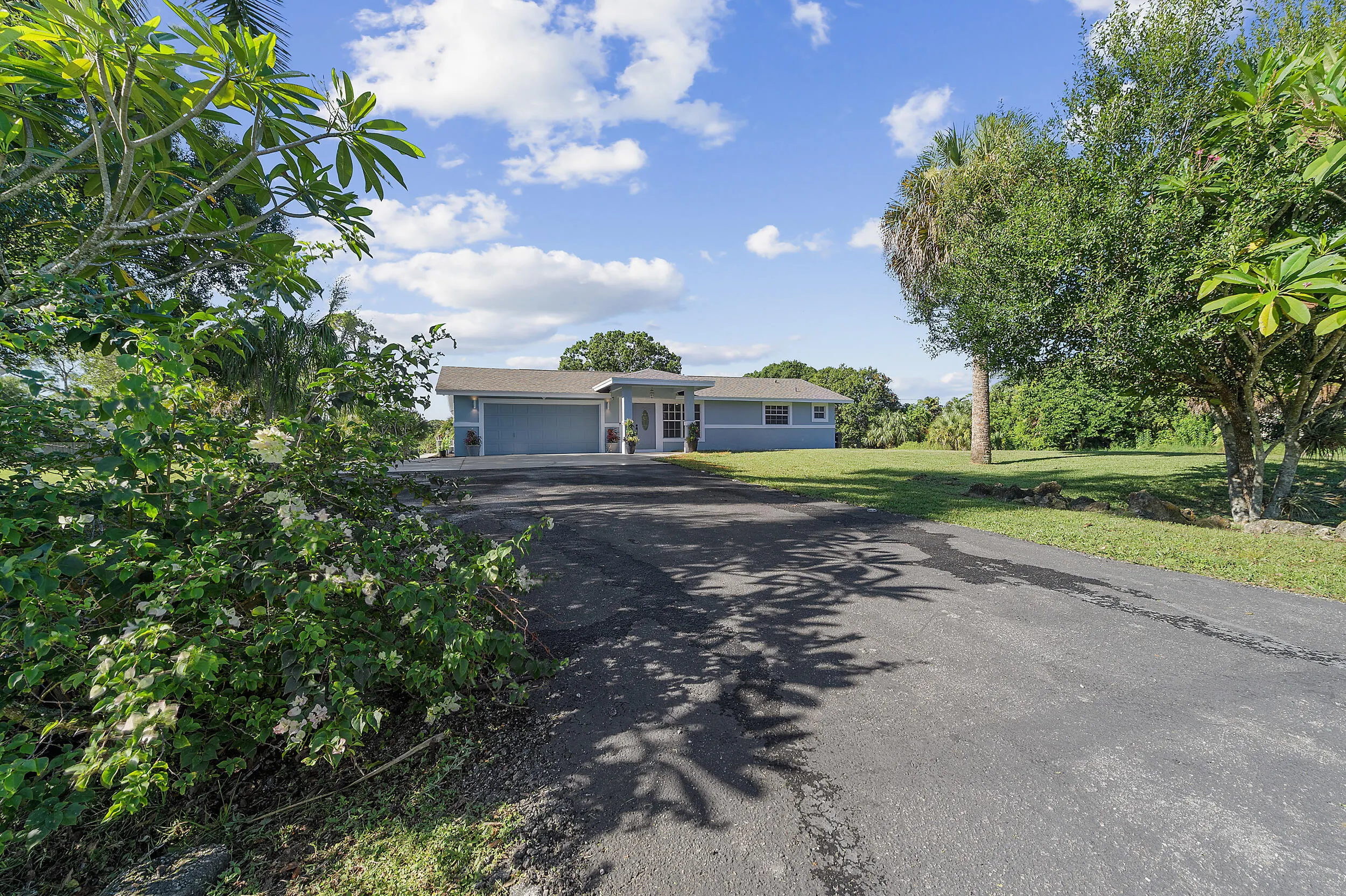 18682 49th Street N