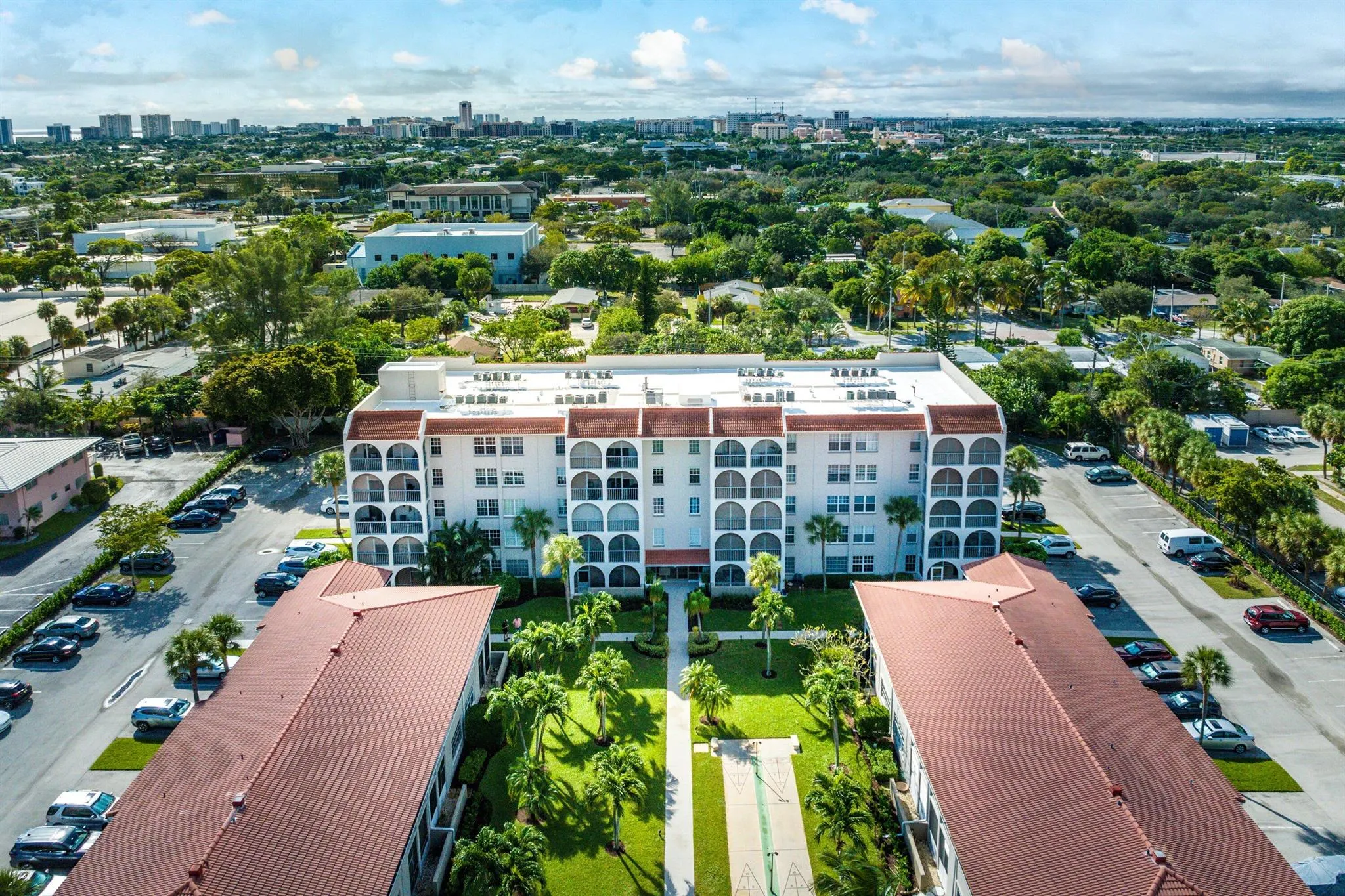 250 NE 20th Street, #2190