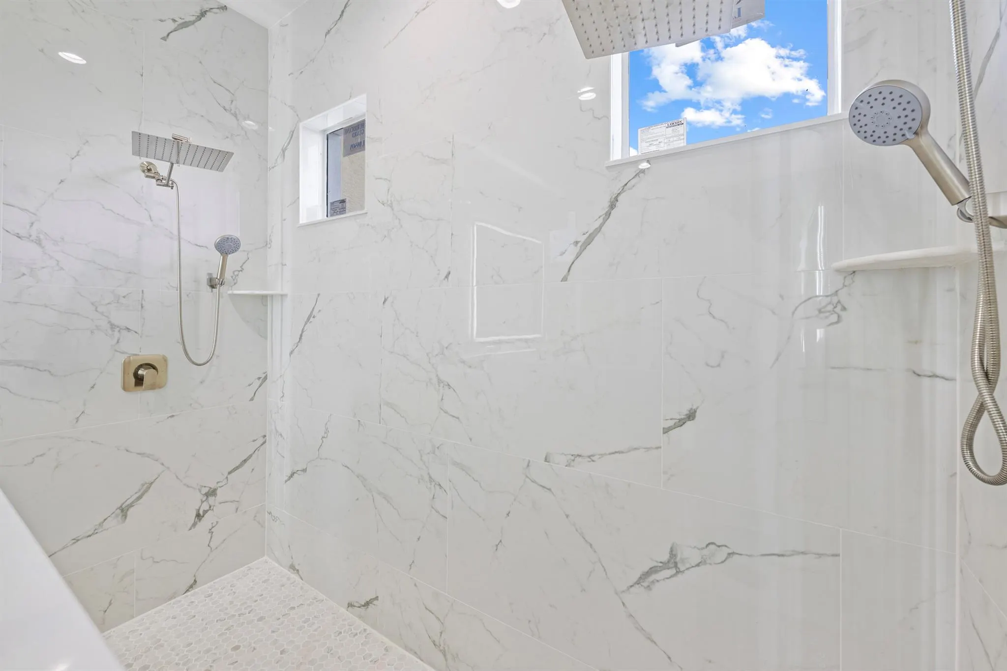1232 SW Squire Johns Lane
