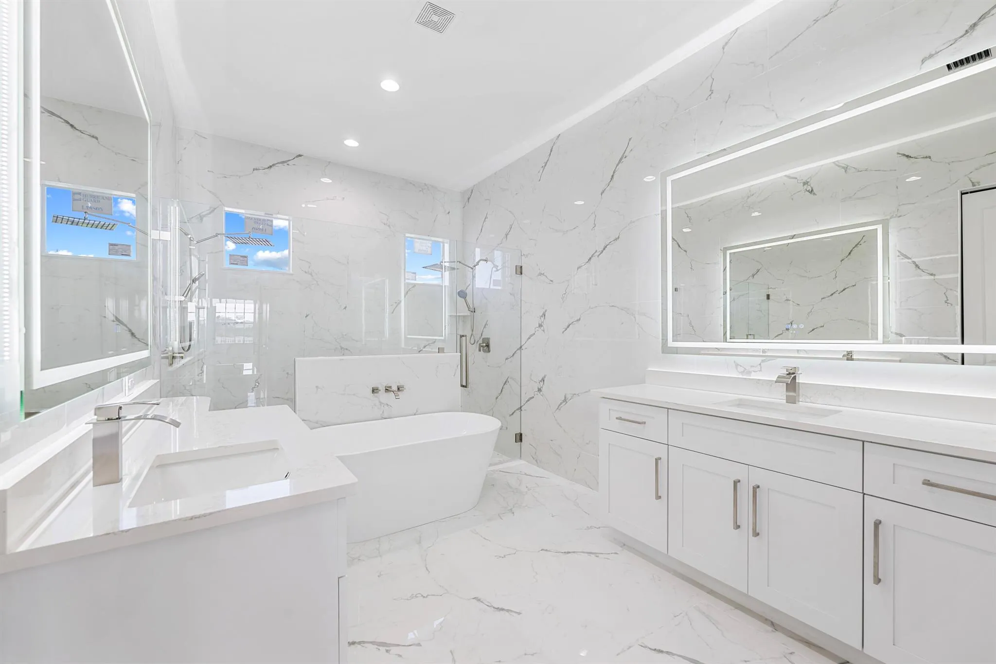 1232 SW Squire Johns Lane