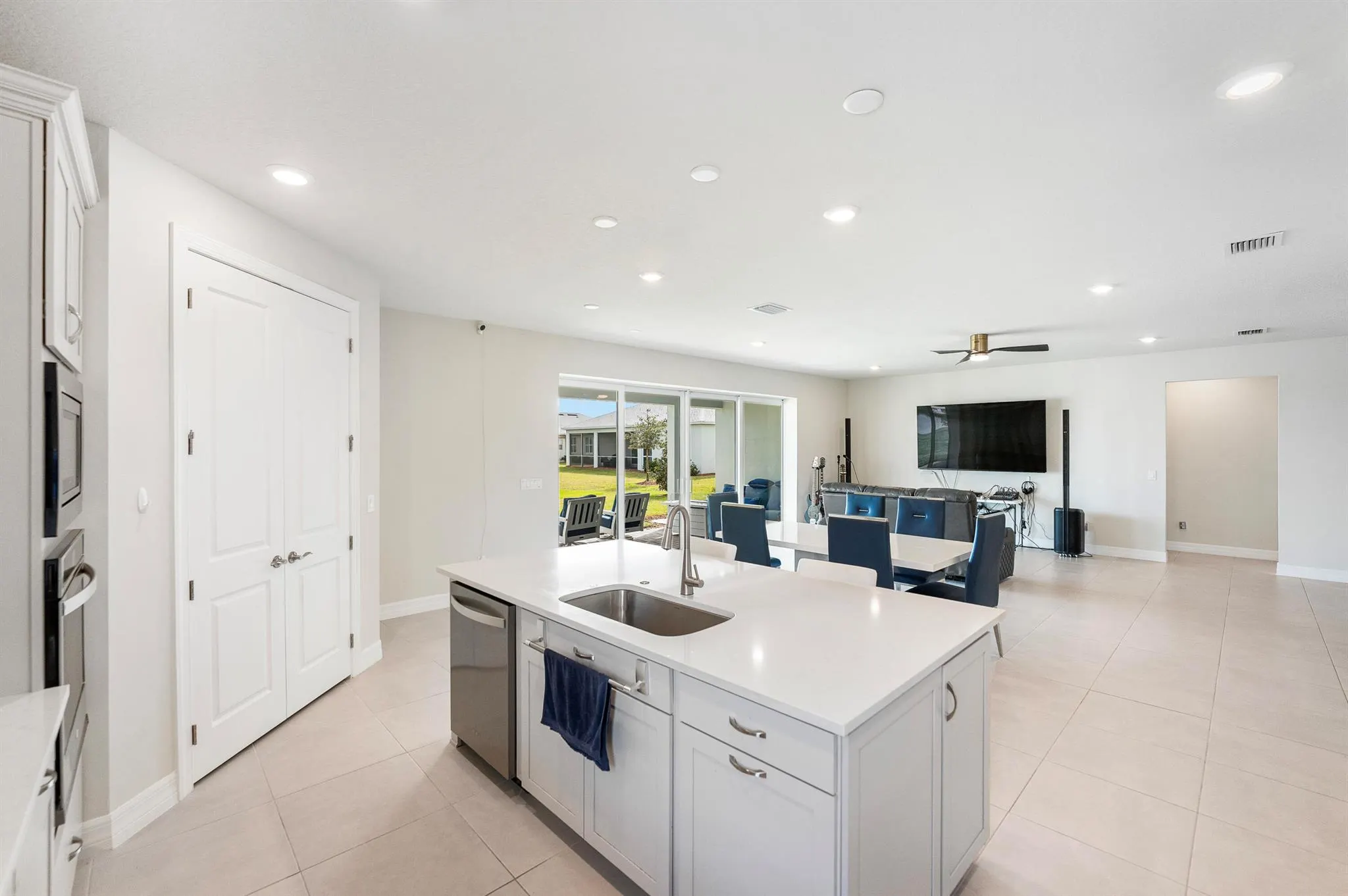 12379 SW Myrtle Oak Drive