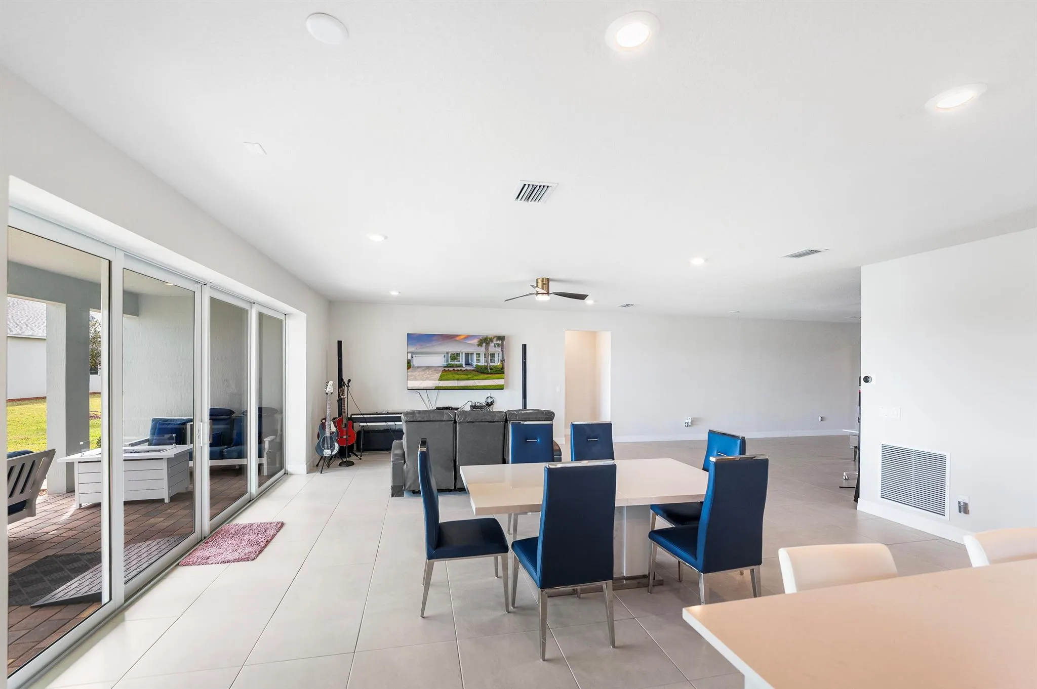 12379 SW Myrtle Oak Drive