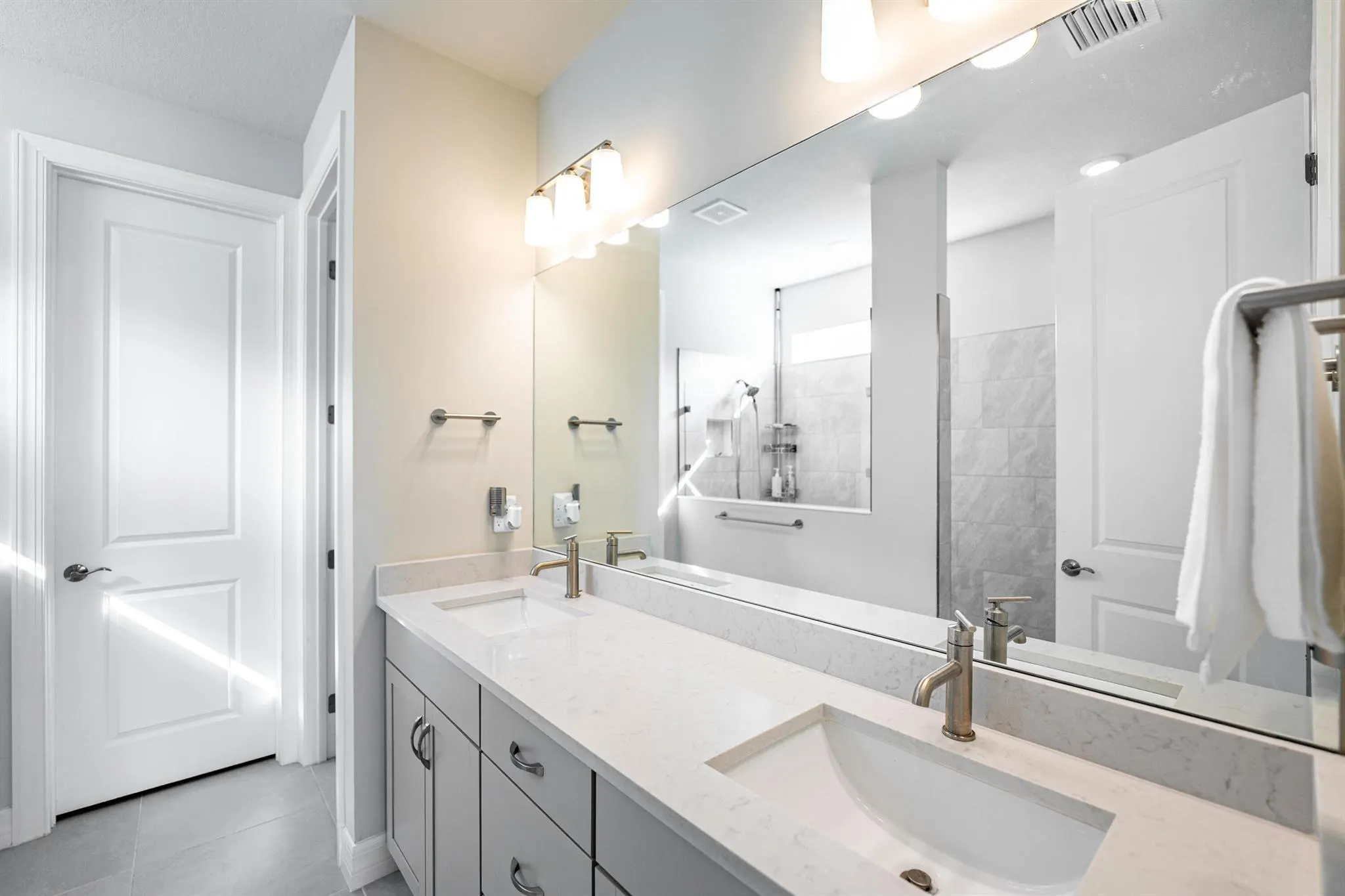 12379 SW Myrtle Oak Drive