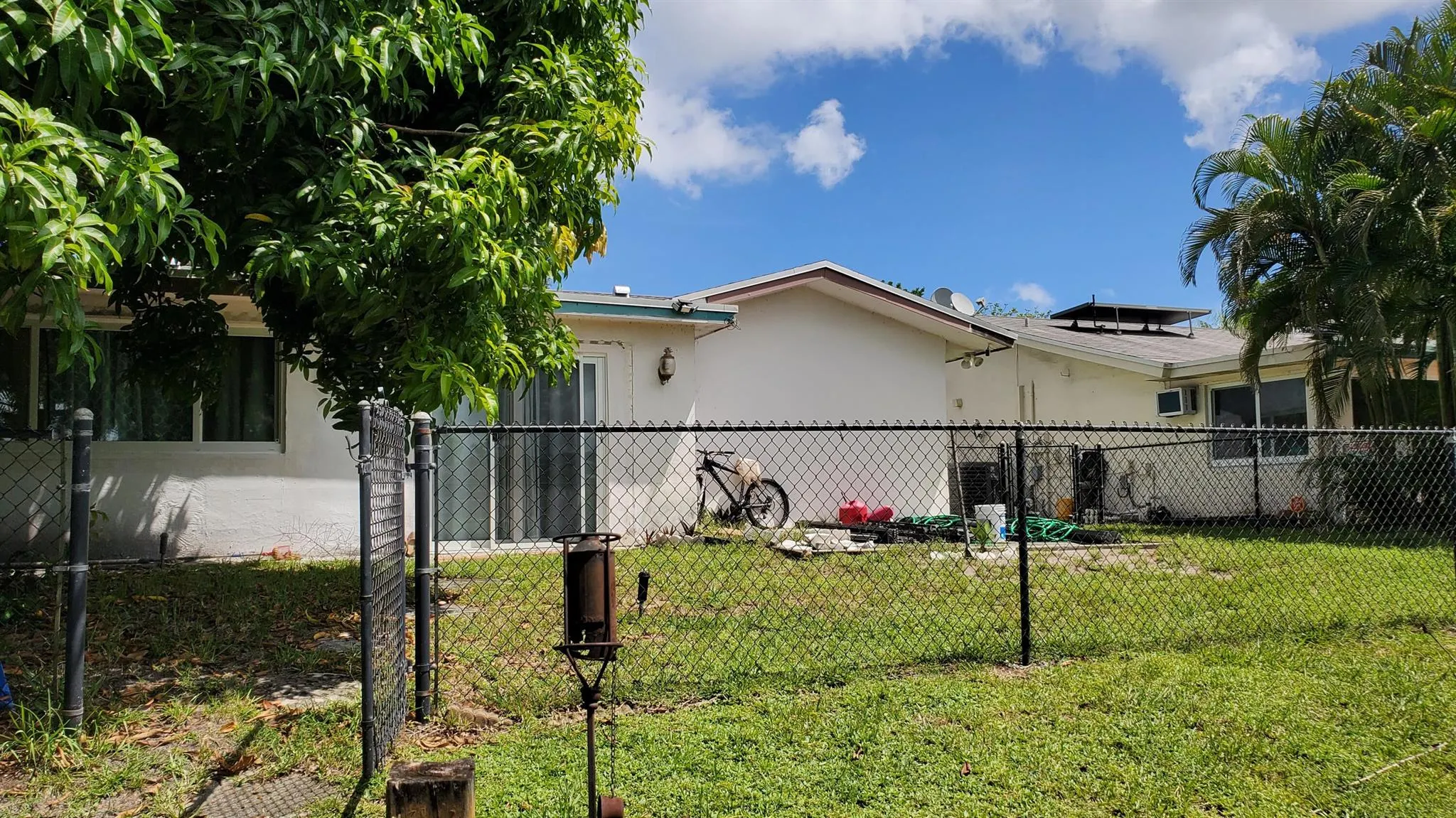 6541 NW 33 Way