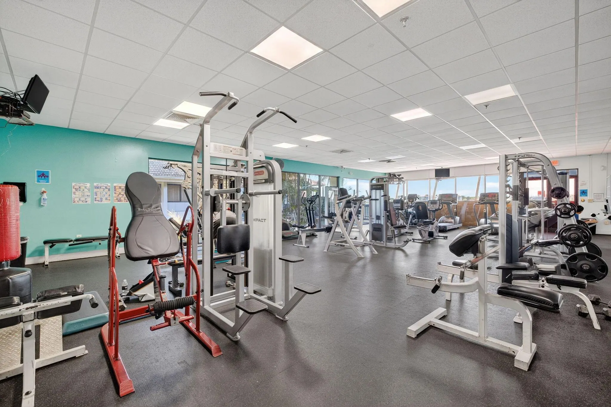 117 Lake Emerald Drive, #208