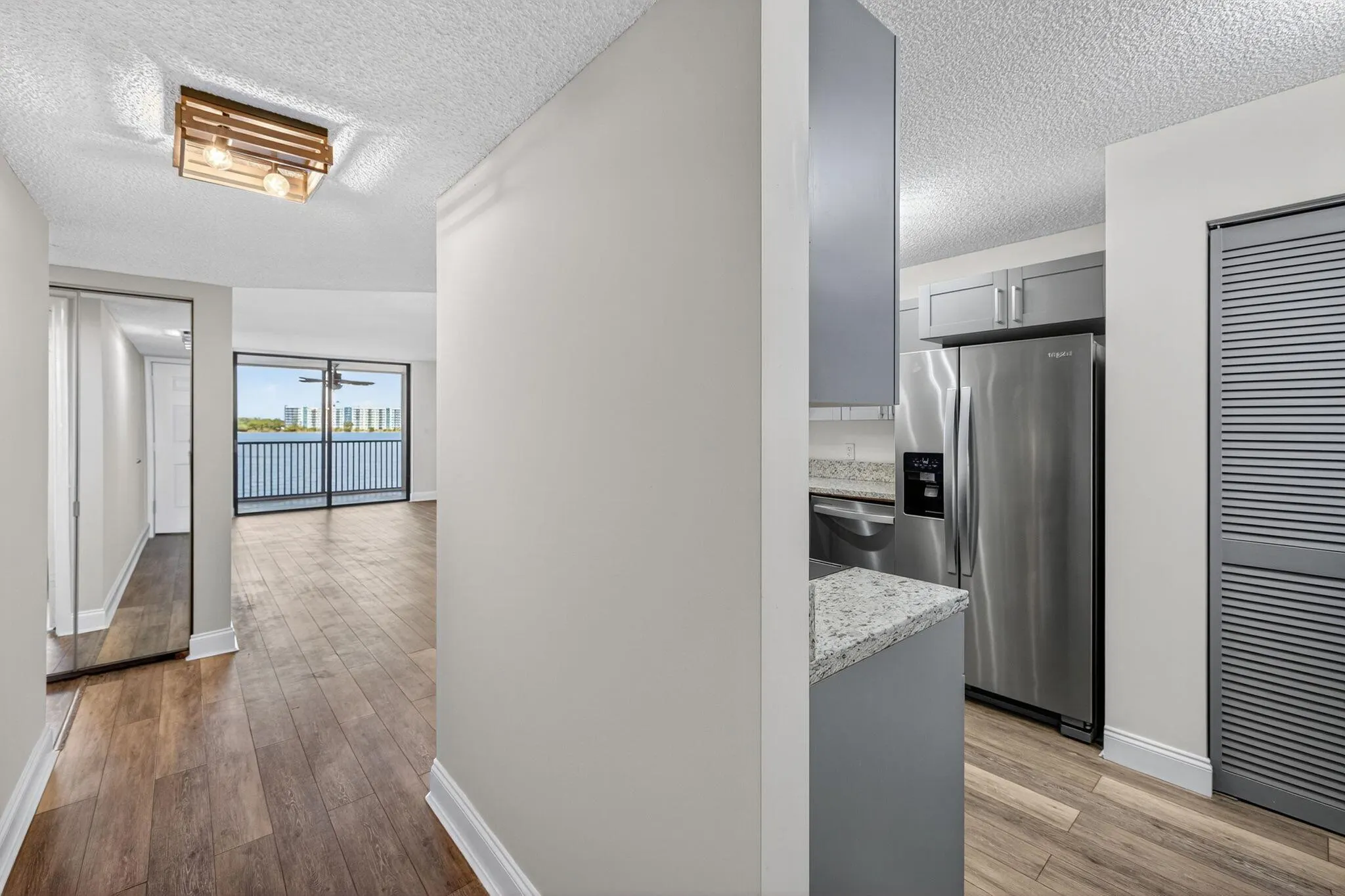 117 Lake Emerald Drive, #208