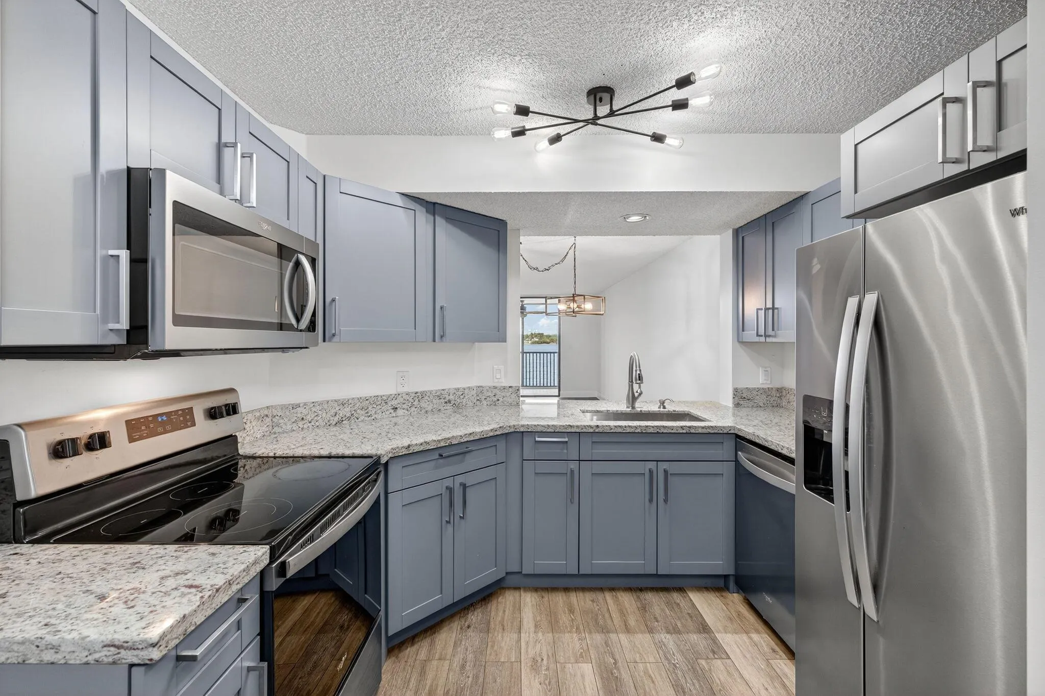 117 Lake Emerald Drive, #208