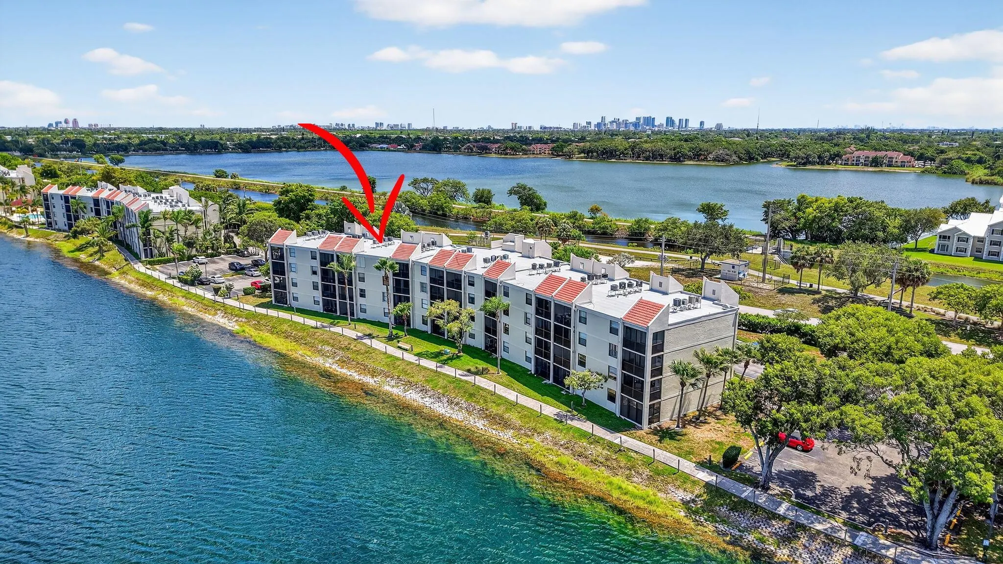 117 Lake Emerald Drive, #208