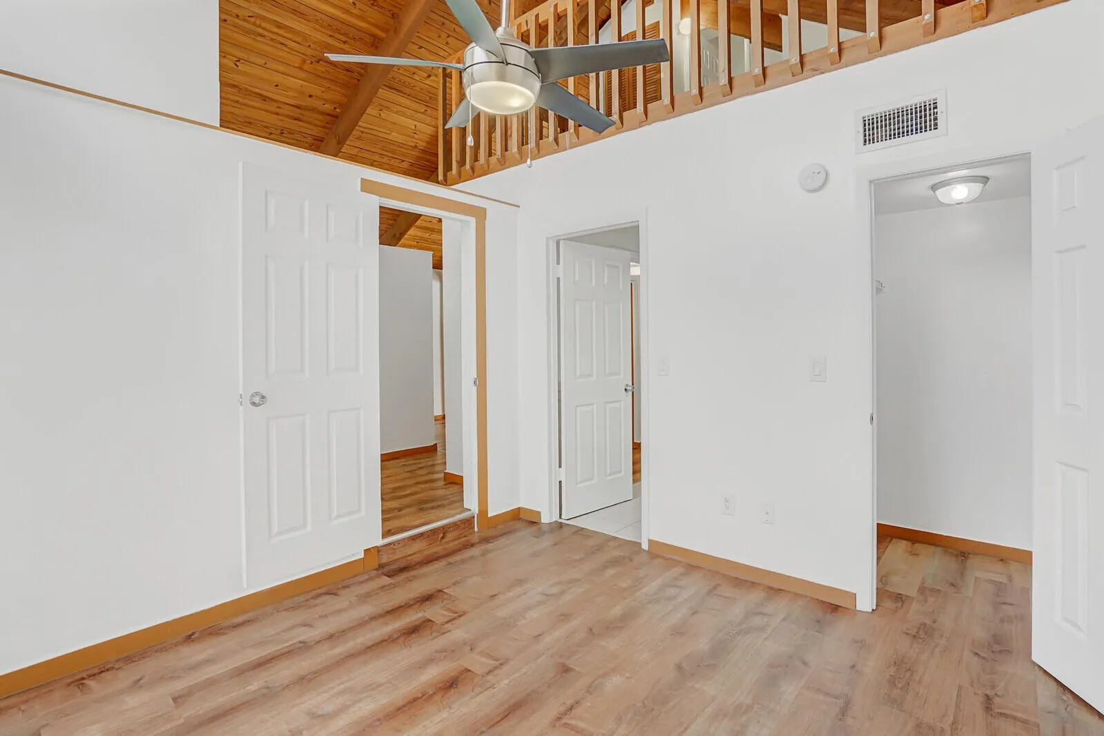 100 Sparrow Drive, #4