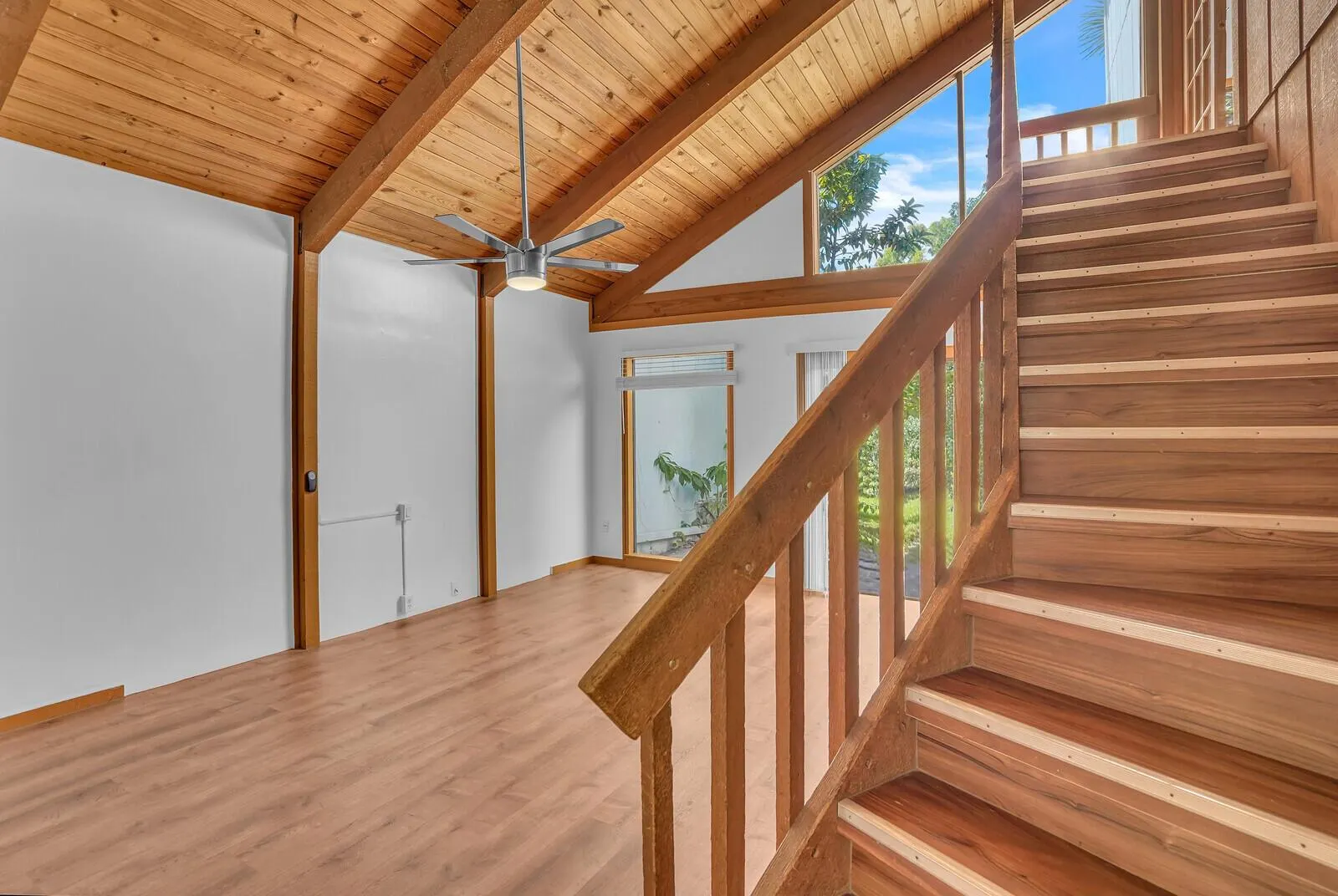 100 Sparrow Drive, #4