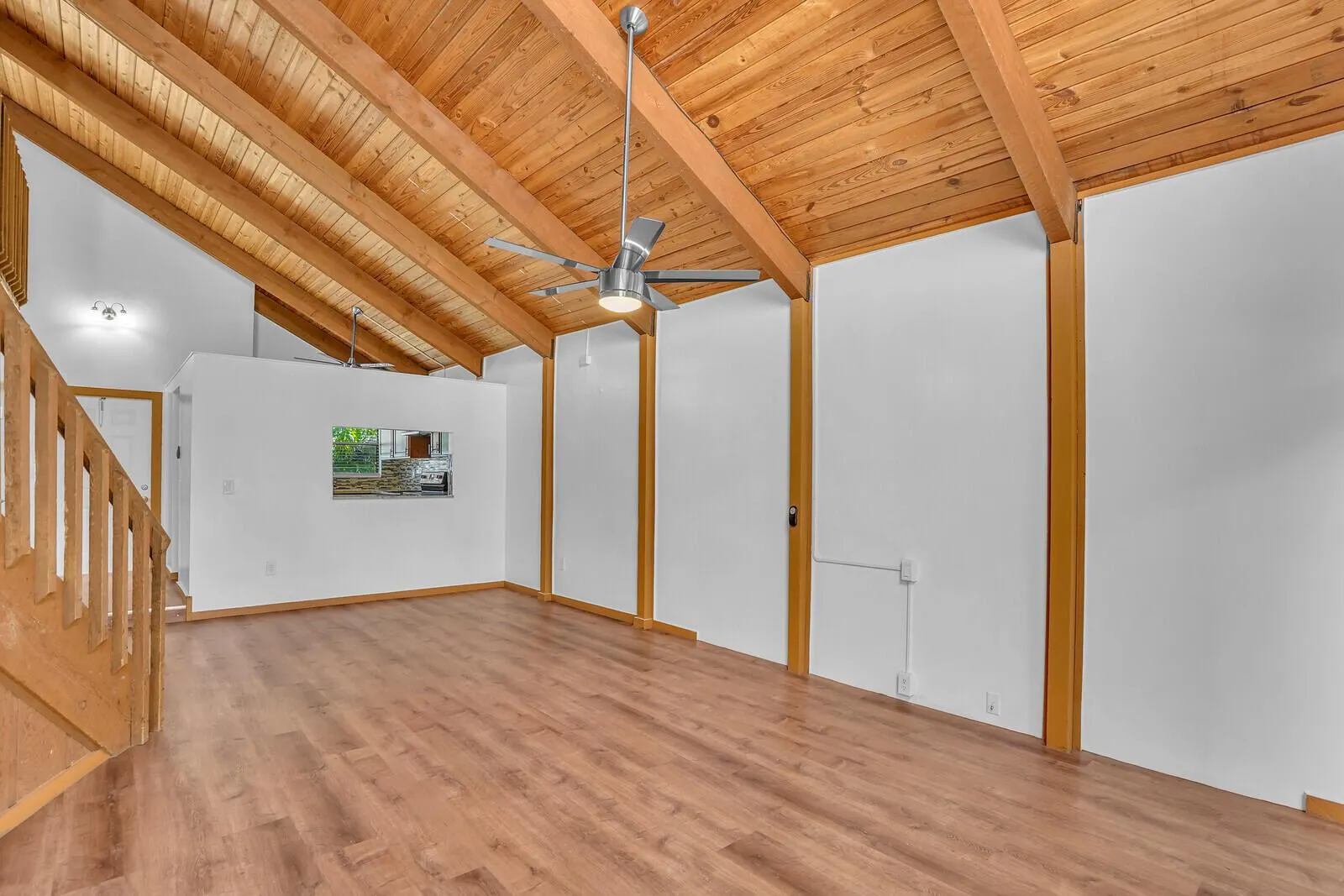 100 Sparrow Drive, #4