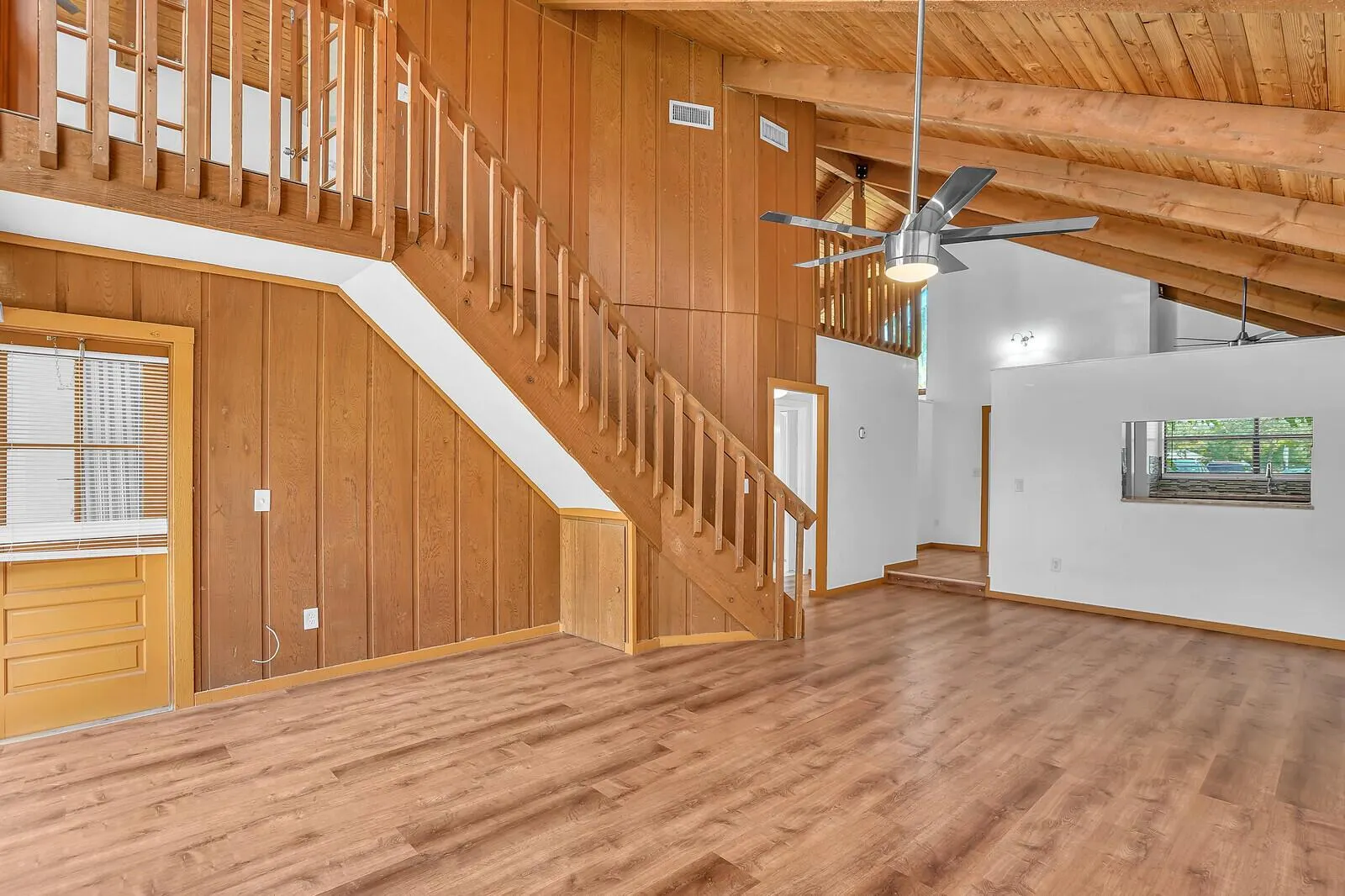 100 Sparrow Drive, #4