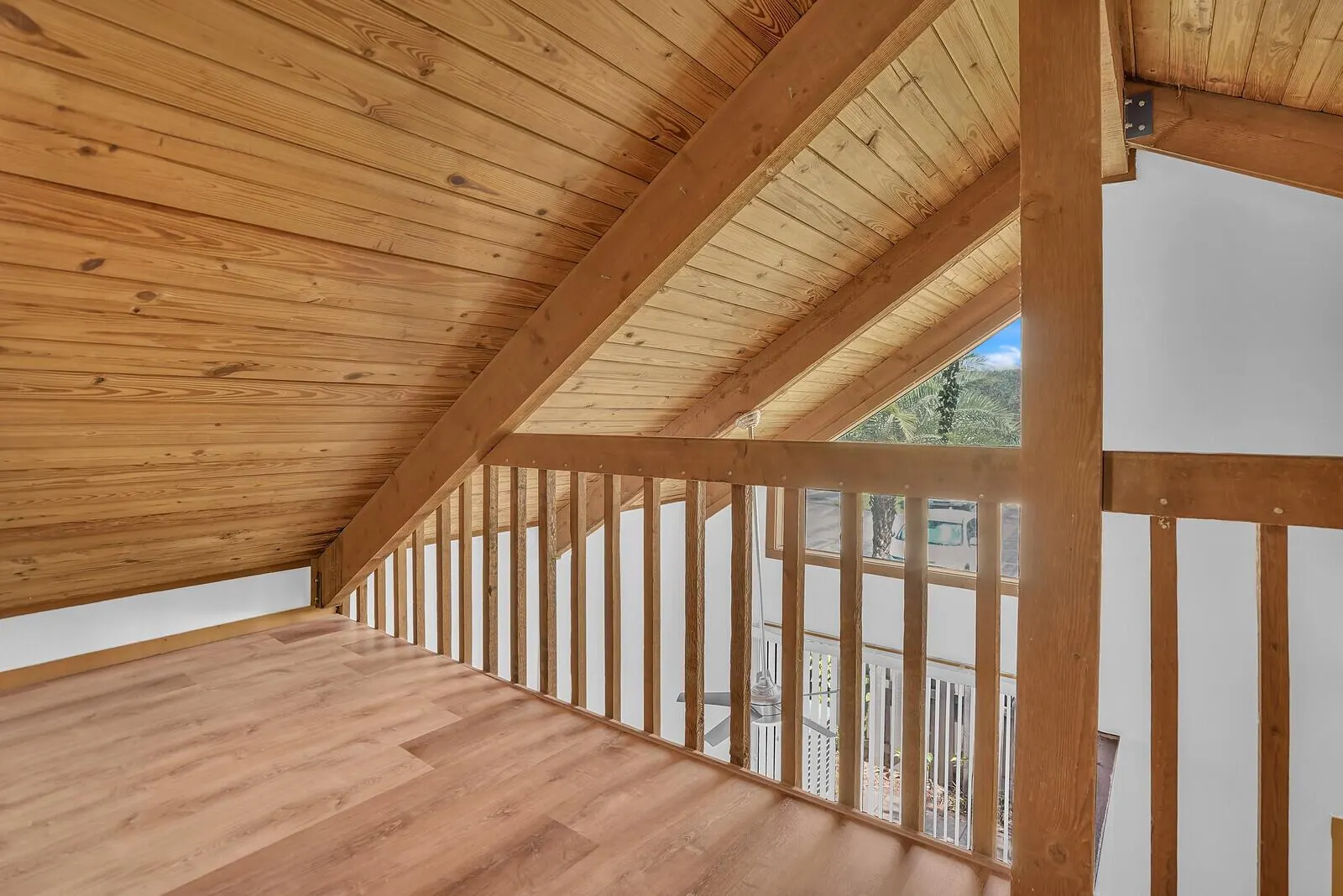 100 Sparrow Drive, #4