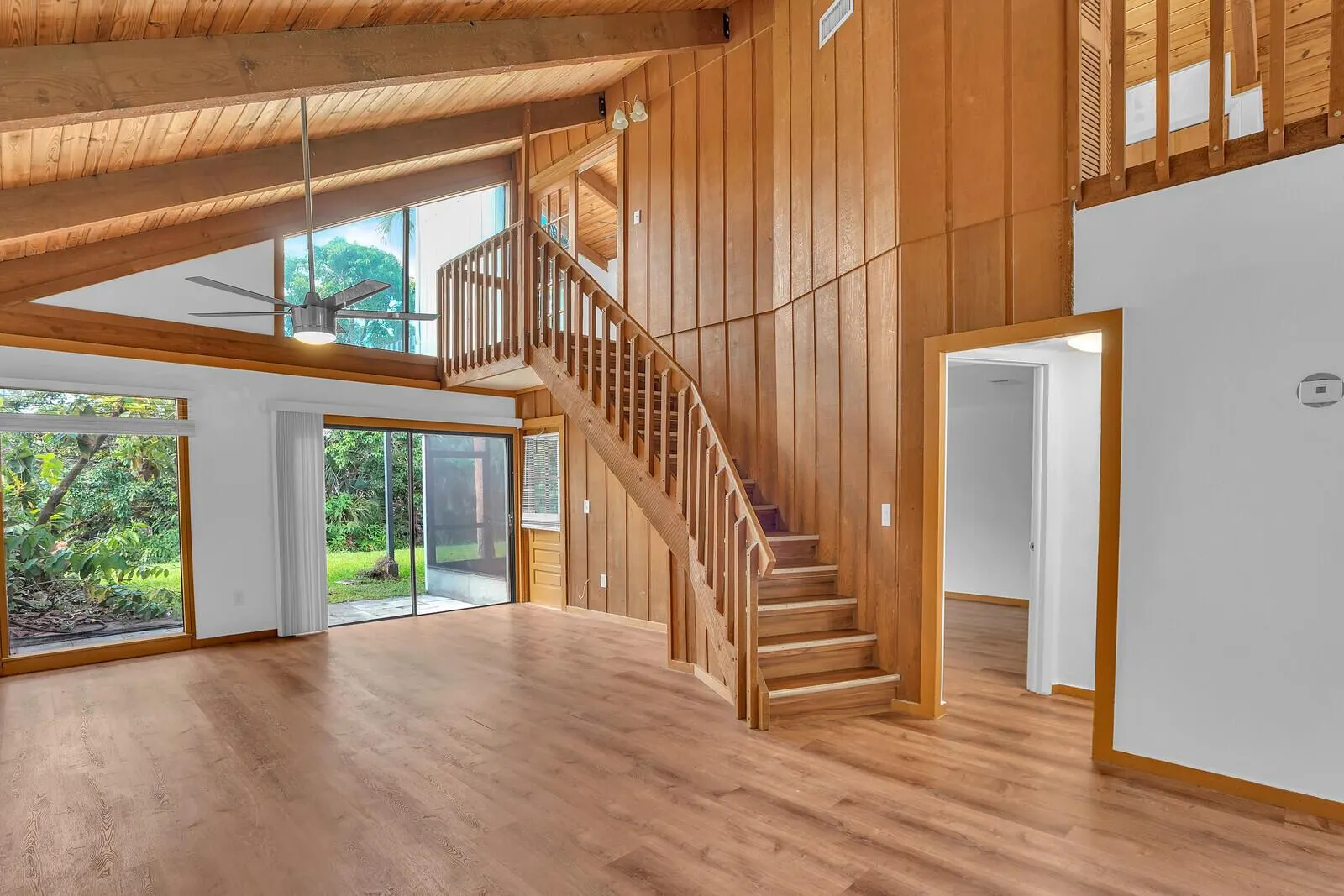 100 Sparrow Drive, #4