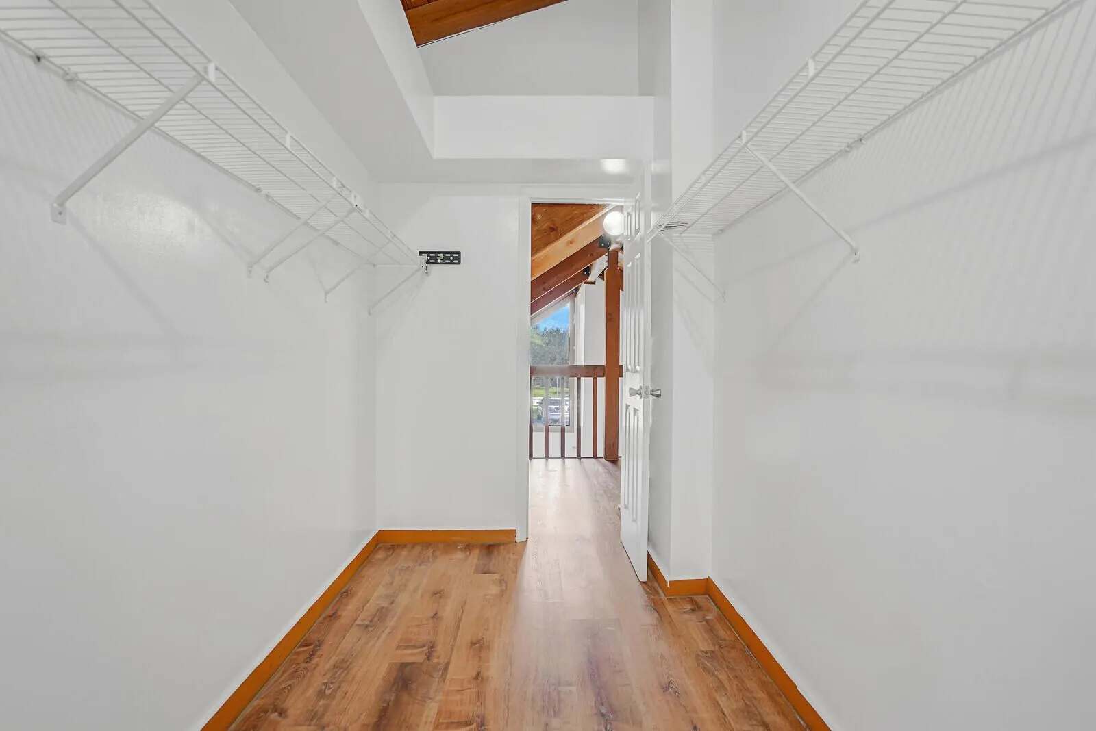 100 Sparrow Drive, #4