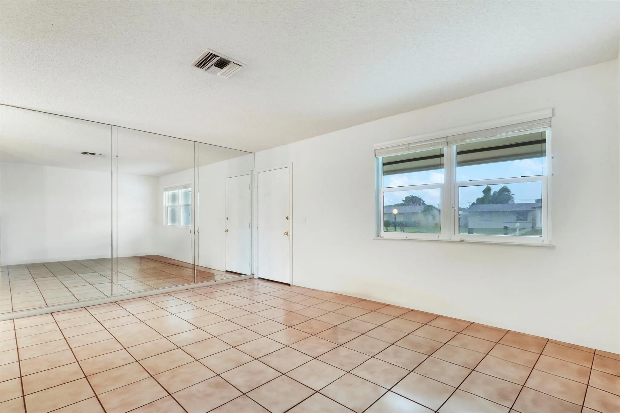 1362 Berkshire Drive