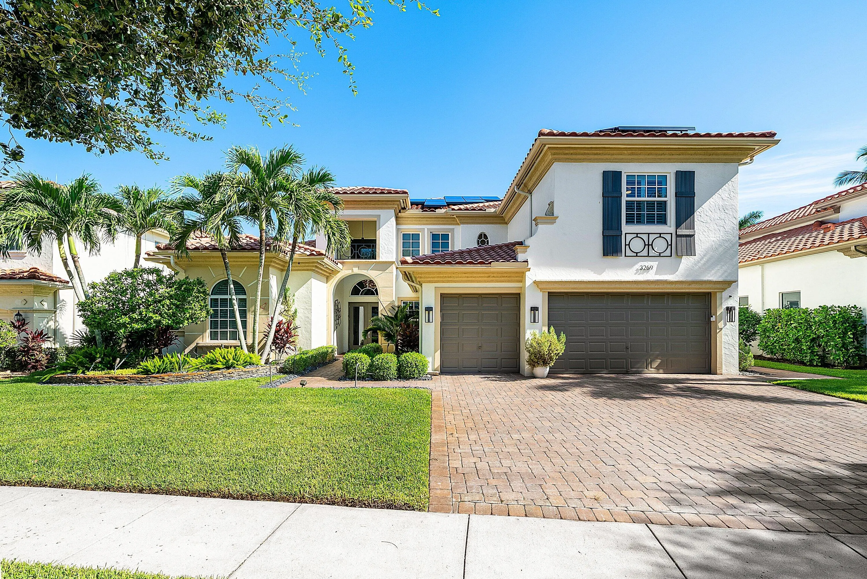3269 Lago De Talavera
