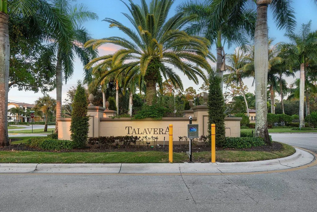 3269 Lago De Talavera