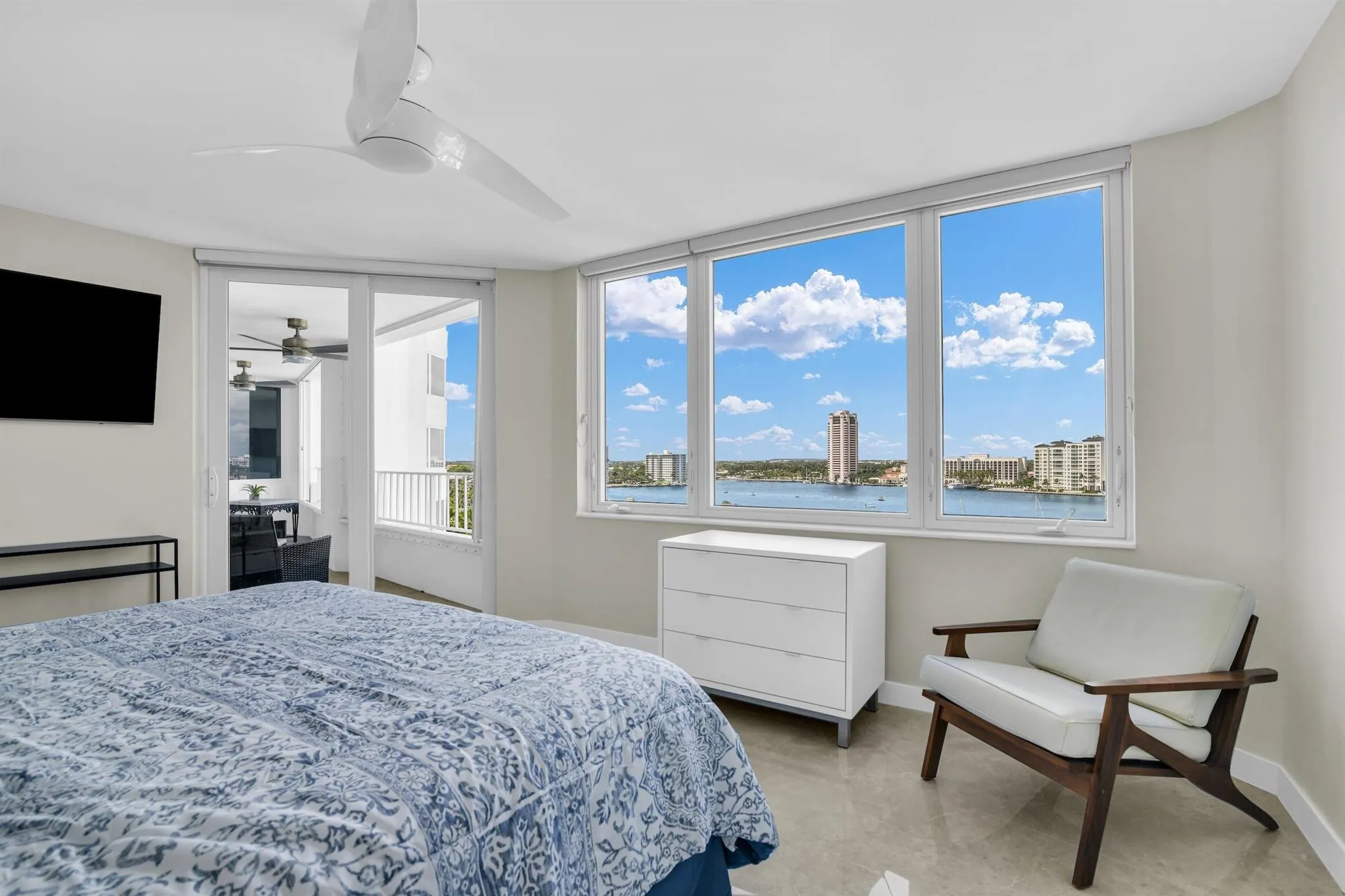 500 S Ocean Boulevard, #1009