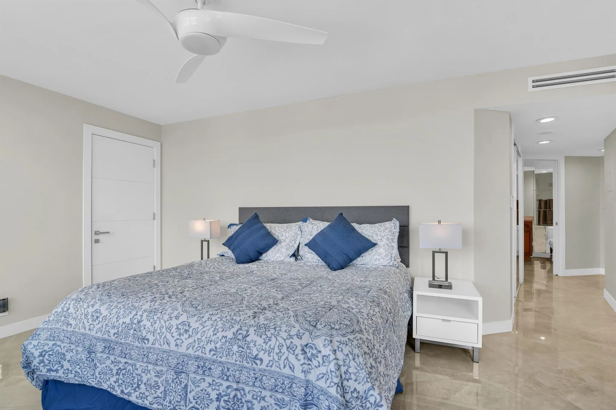 500 S Ocean Boulevard, #1009