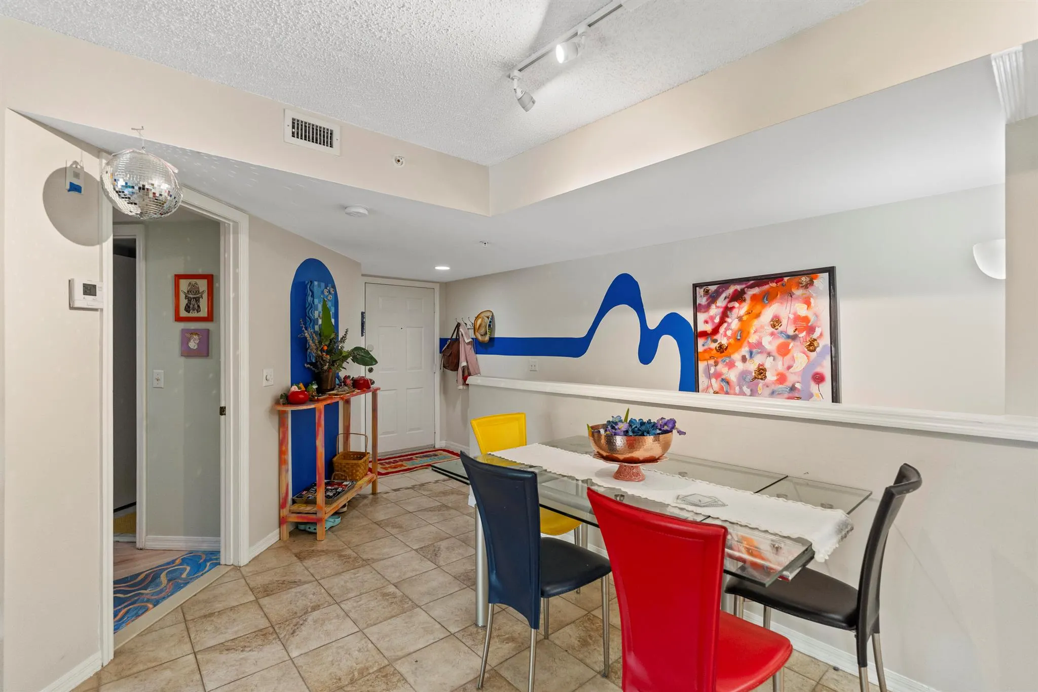 4187 N Haverhill Road, #505