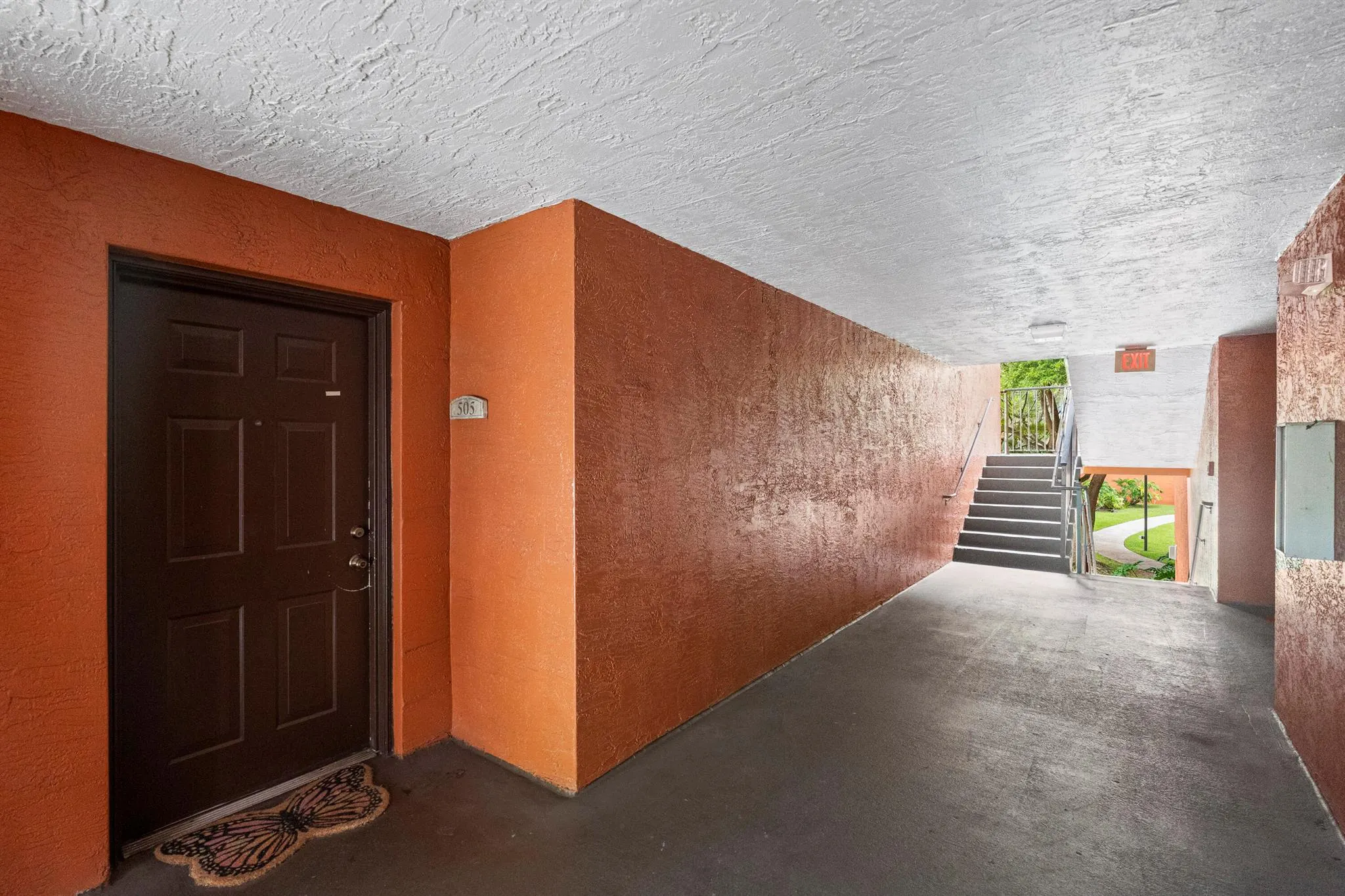 4187 N Haverhill Road, #505