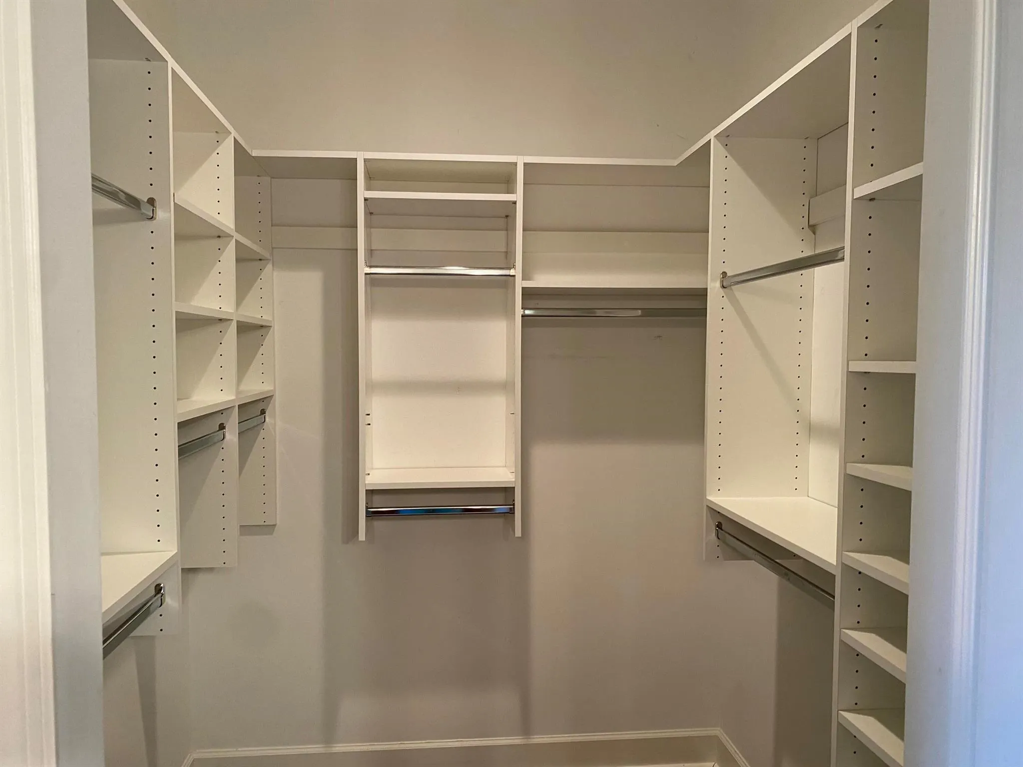 2320 Water Oak Court SW, #113