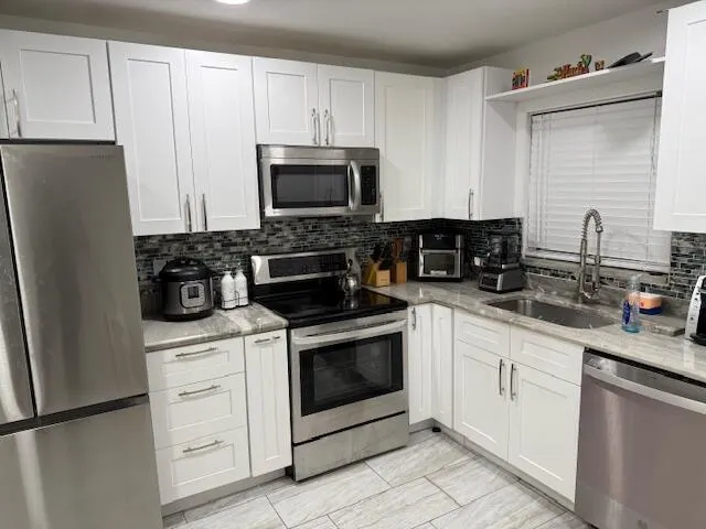 1961 Woolbright Road, #D203