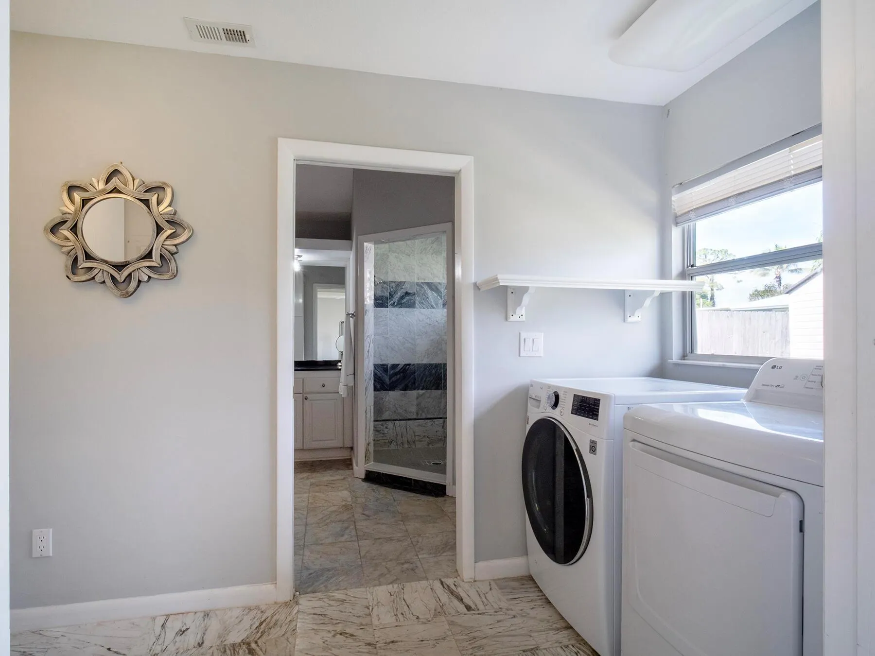 1287 SW Sunset Trail