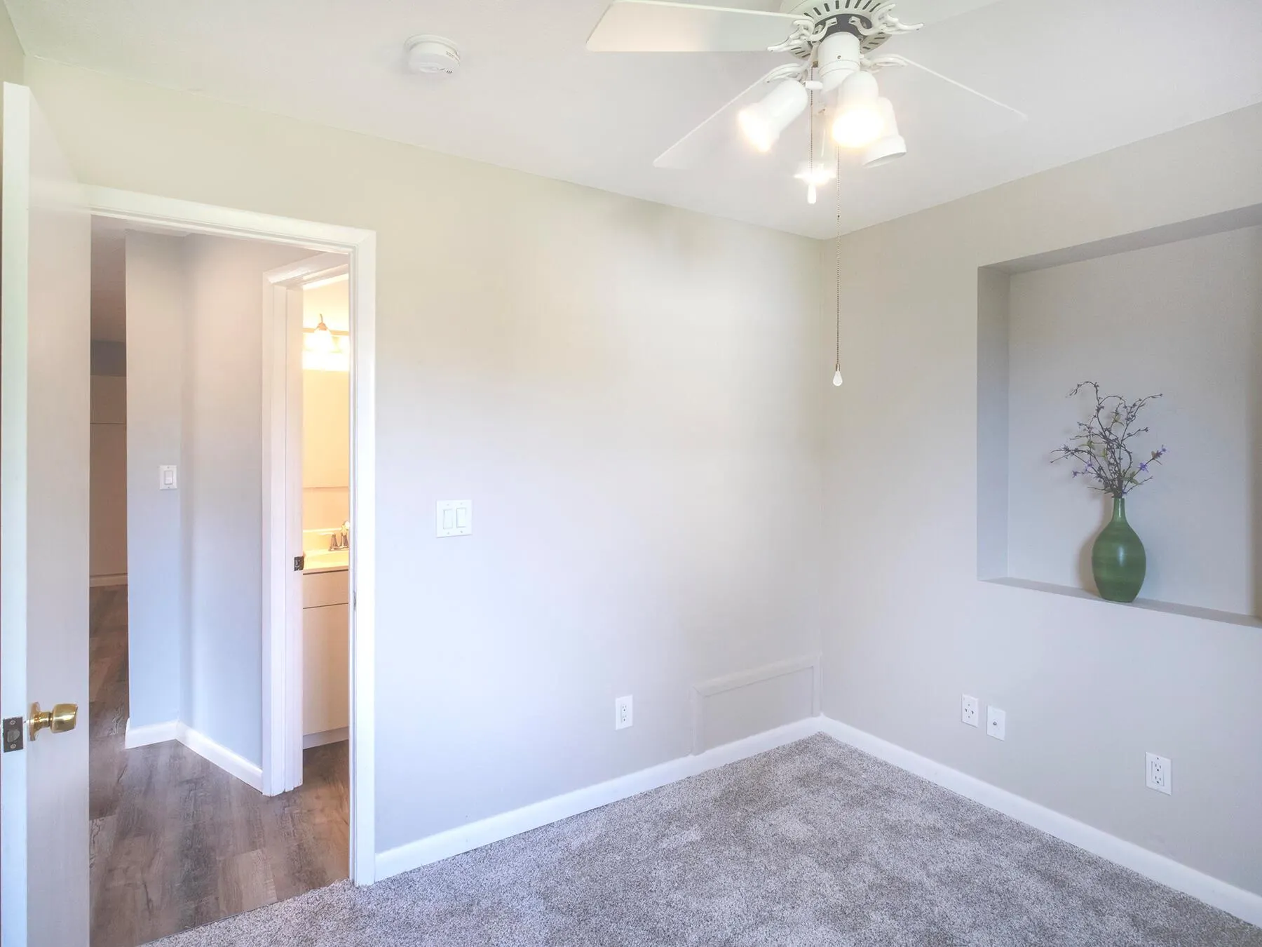 1287 SW Sunset Trail
