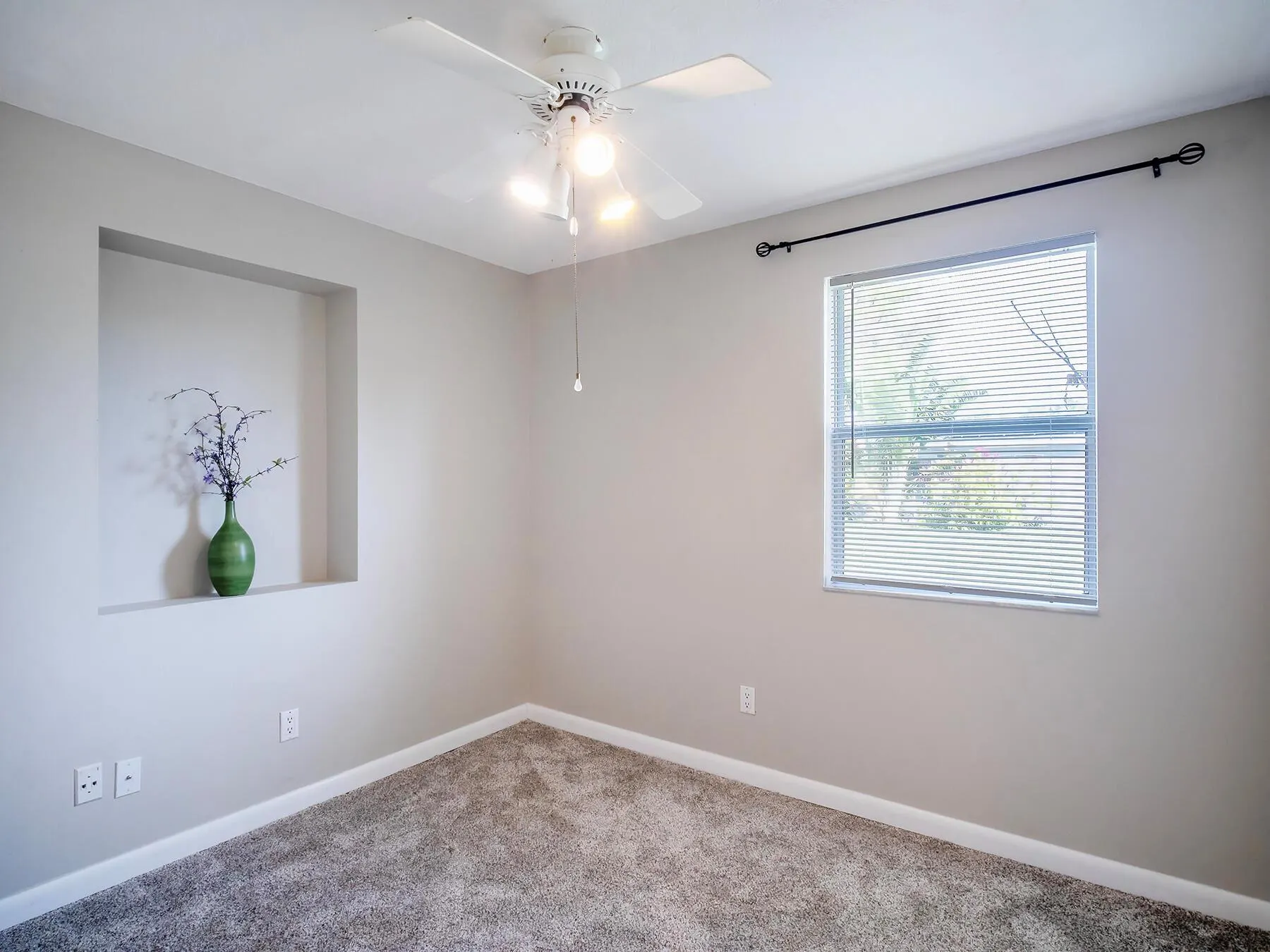 1287 SW Sunset Trail