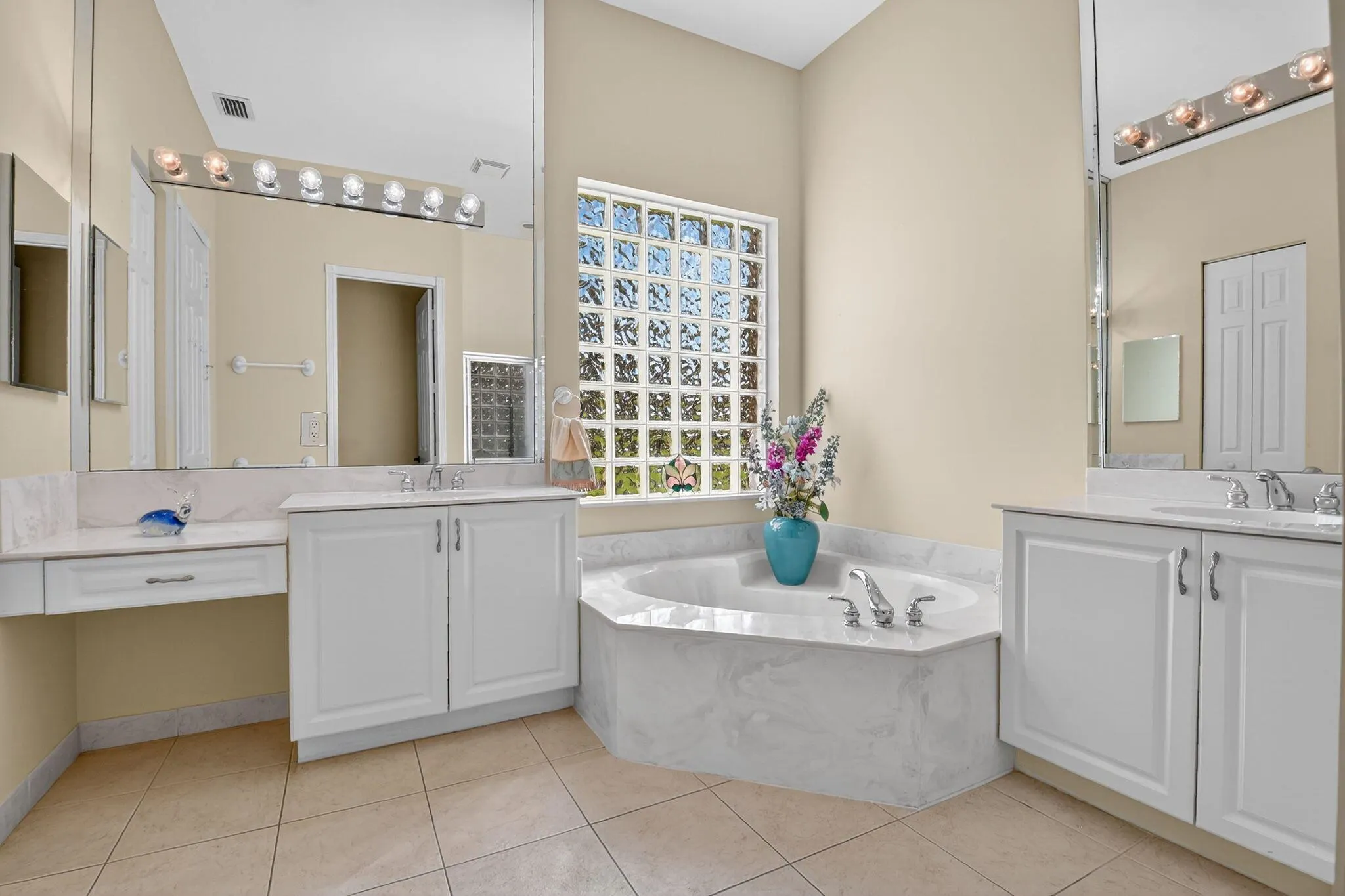 13129 Aliso Beach Drive