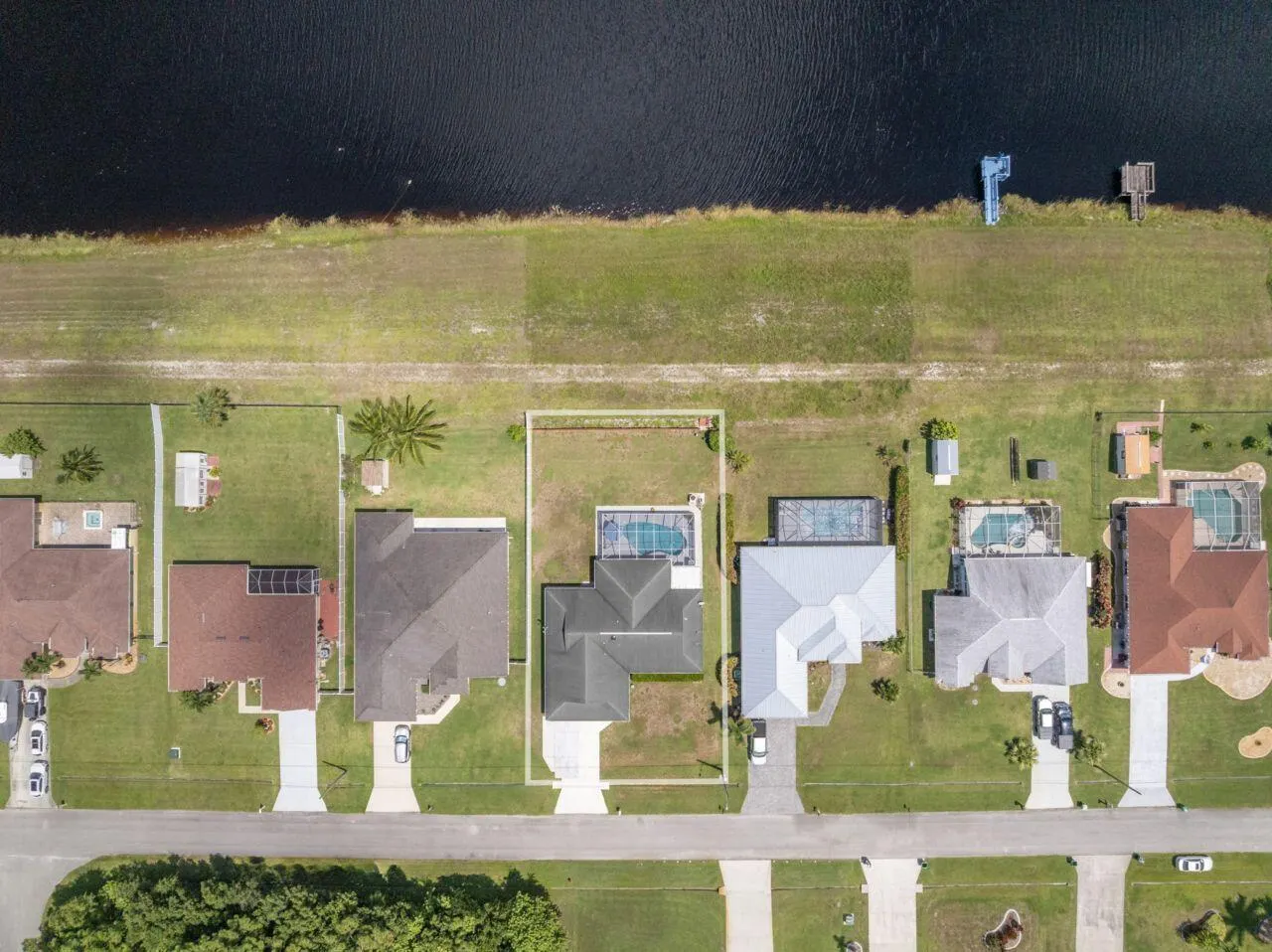 162 SW Dalton Circle