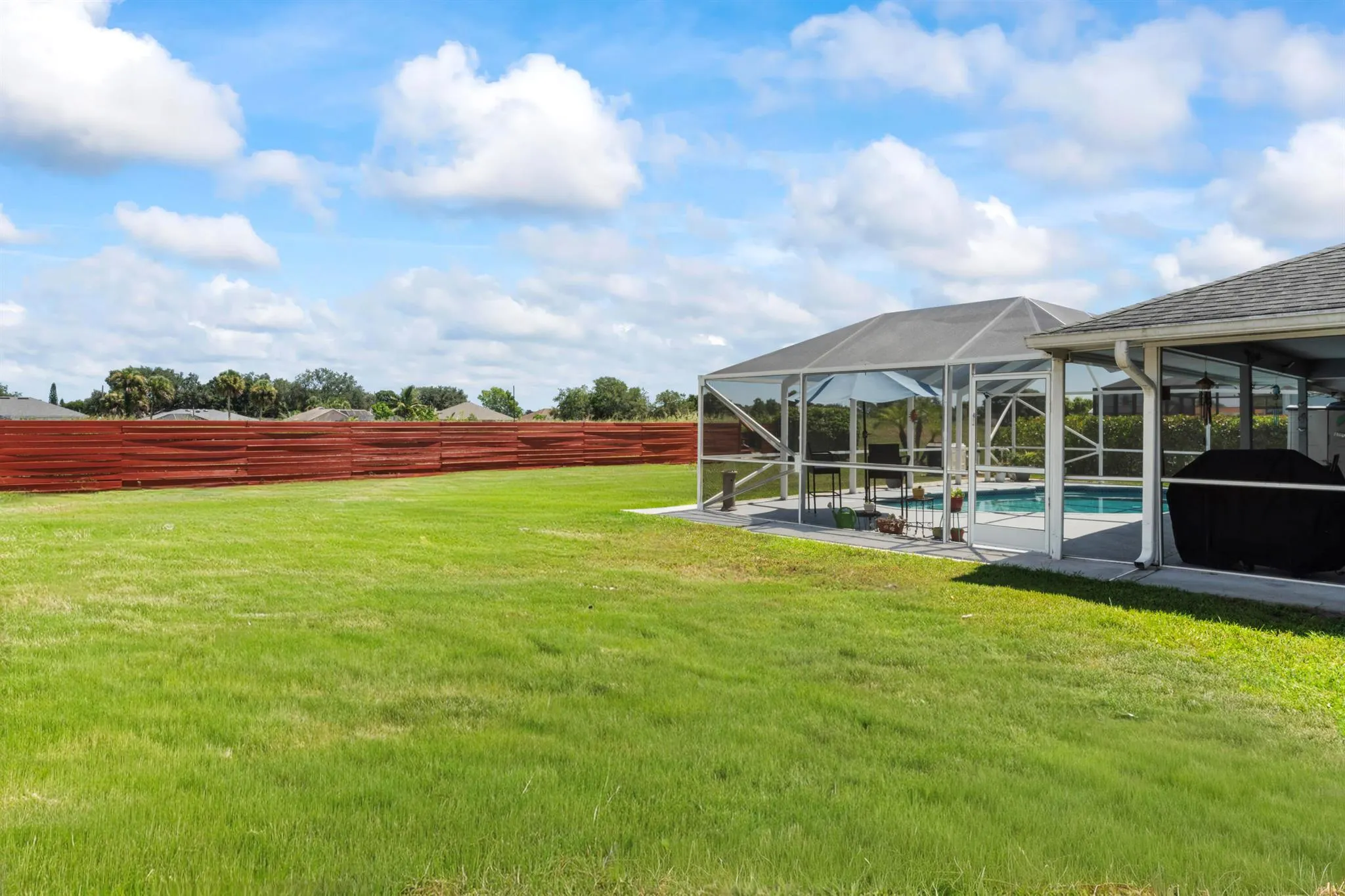 162 SW Dalton Circle